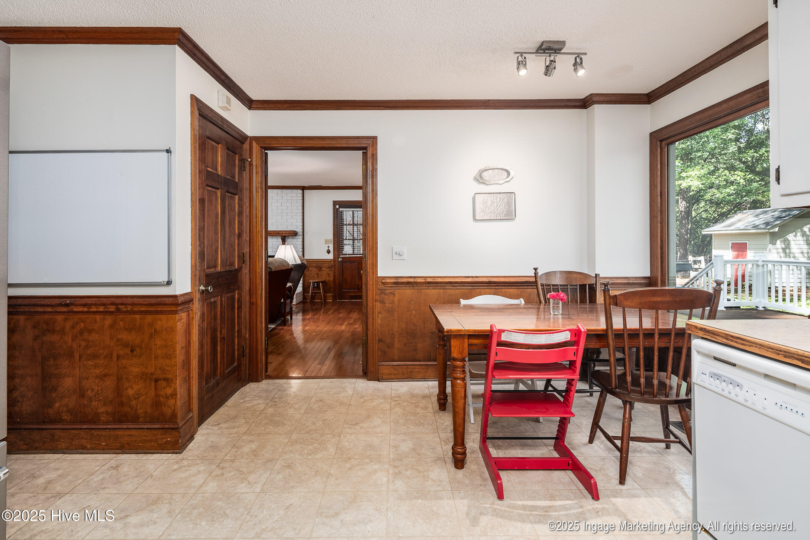 115 Antler Road Property Photo 19