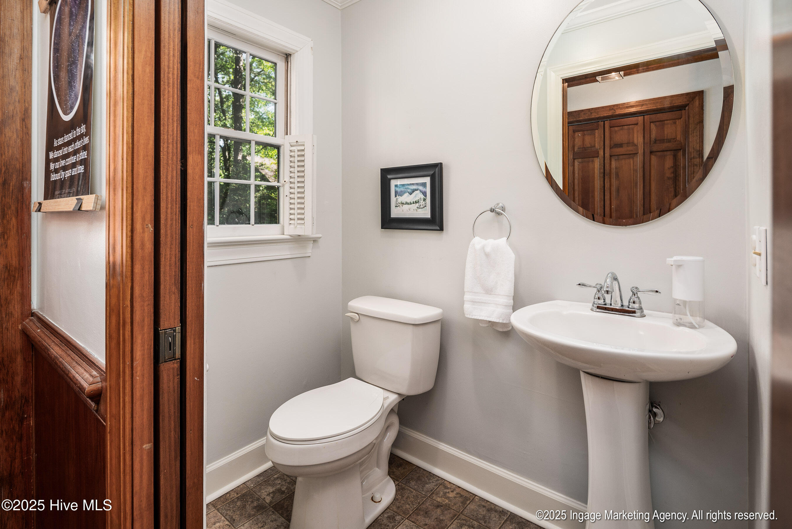 115 Antler Road Property Photo 24