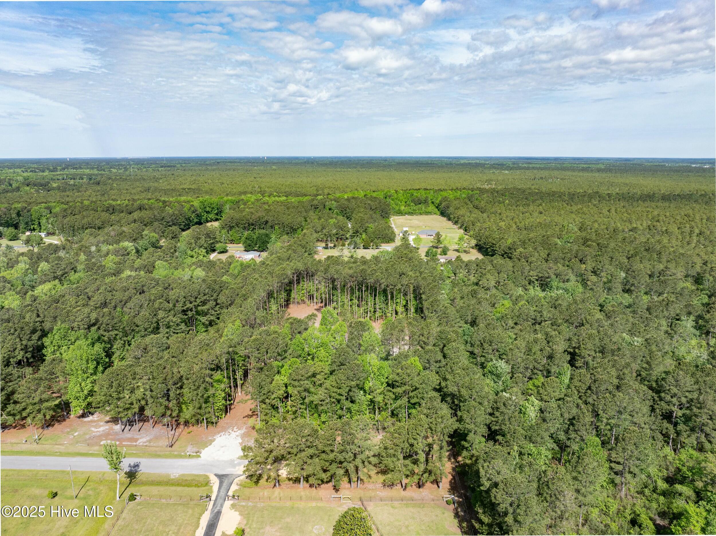 216 Meadow Lane Property Photo 9