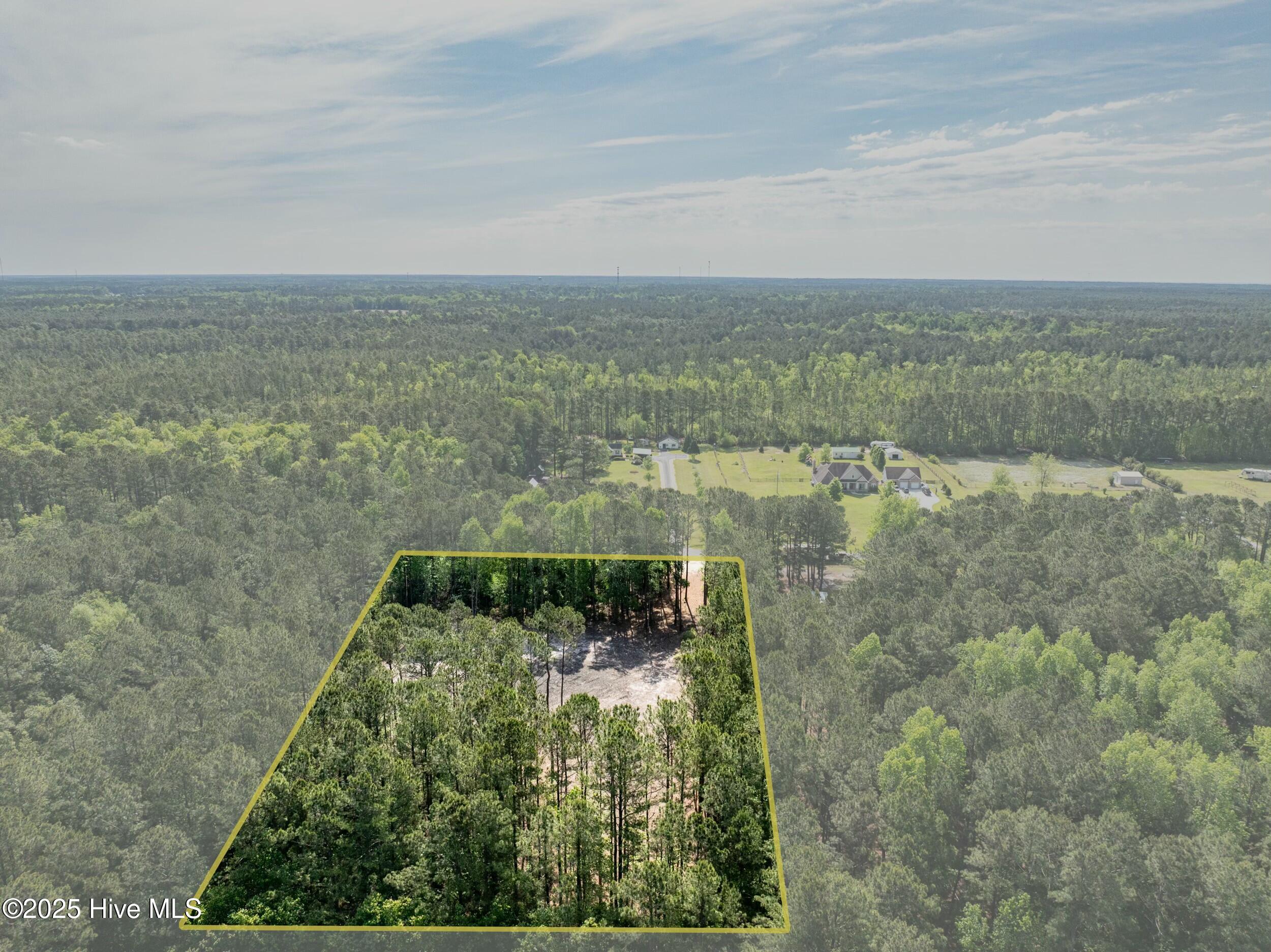 216 Meadow Lane Property Photo 14