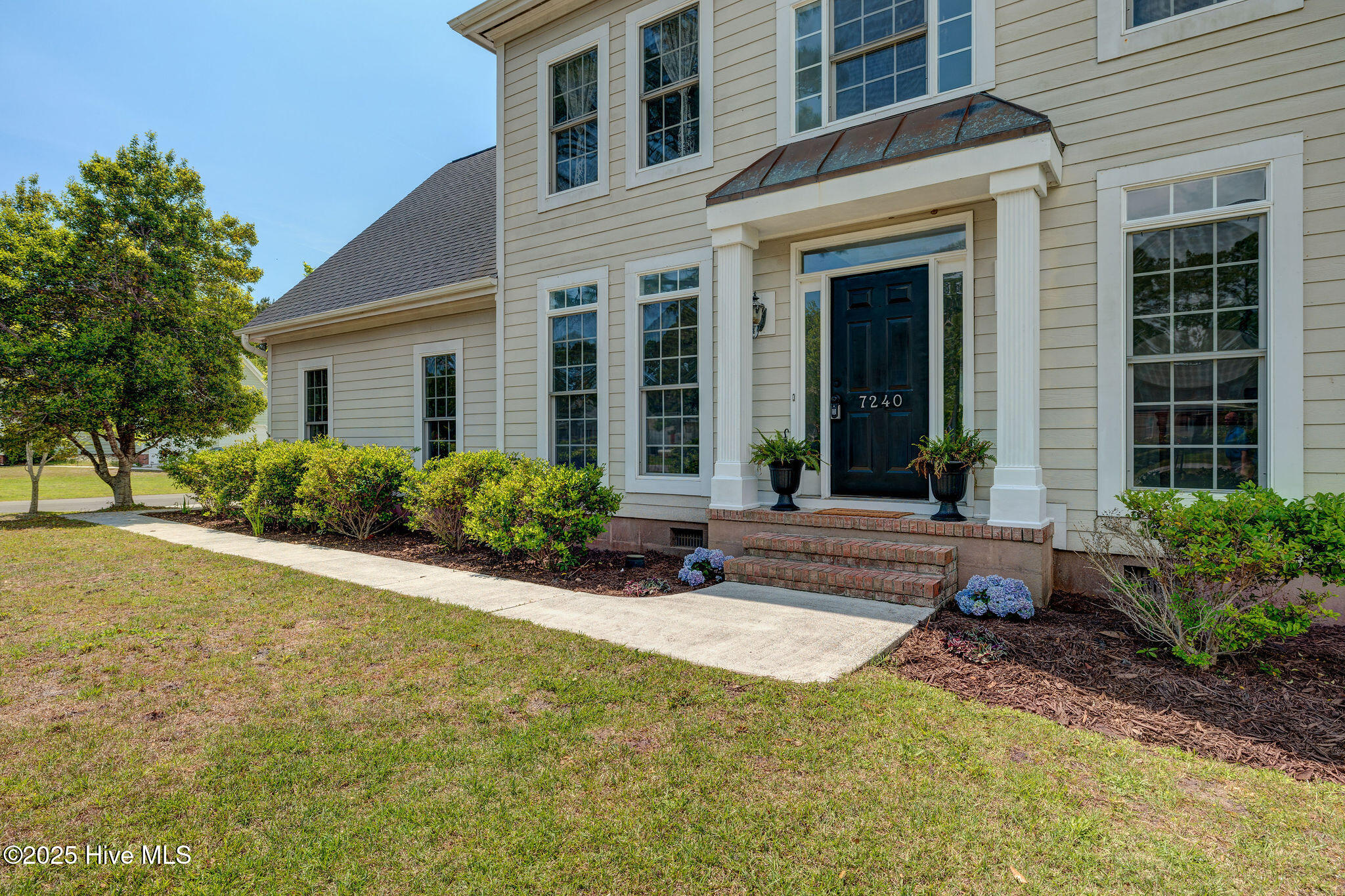 7240 Orchard Trace Property Photo 4