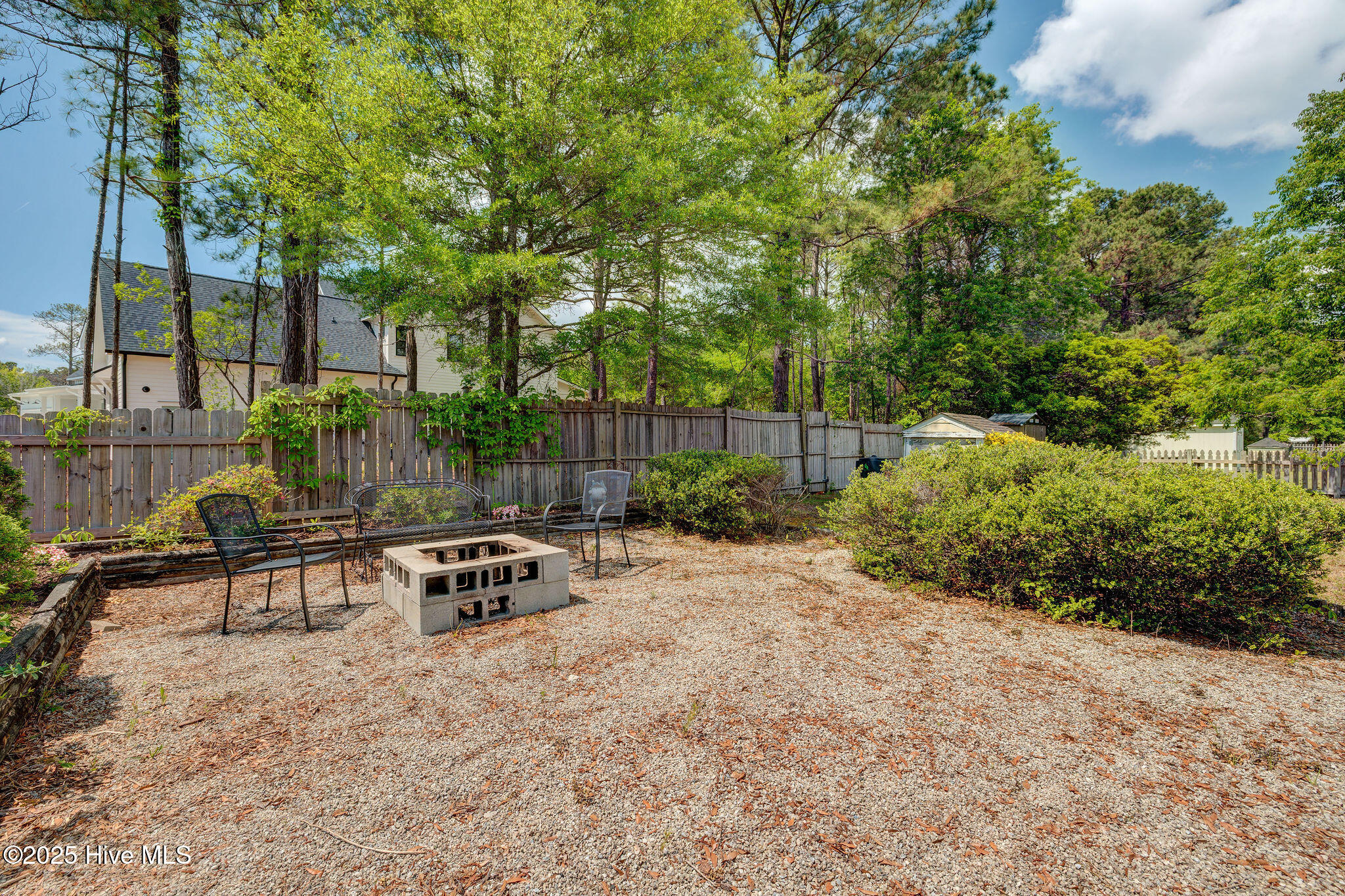 7240 Orchard Trace Property Photo 7