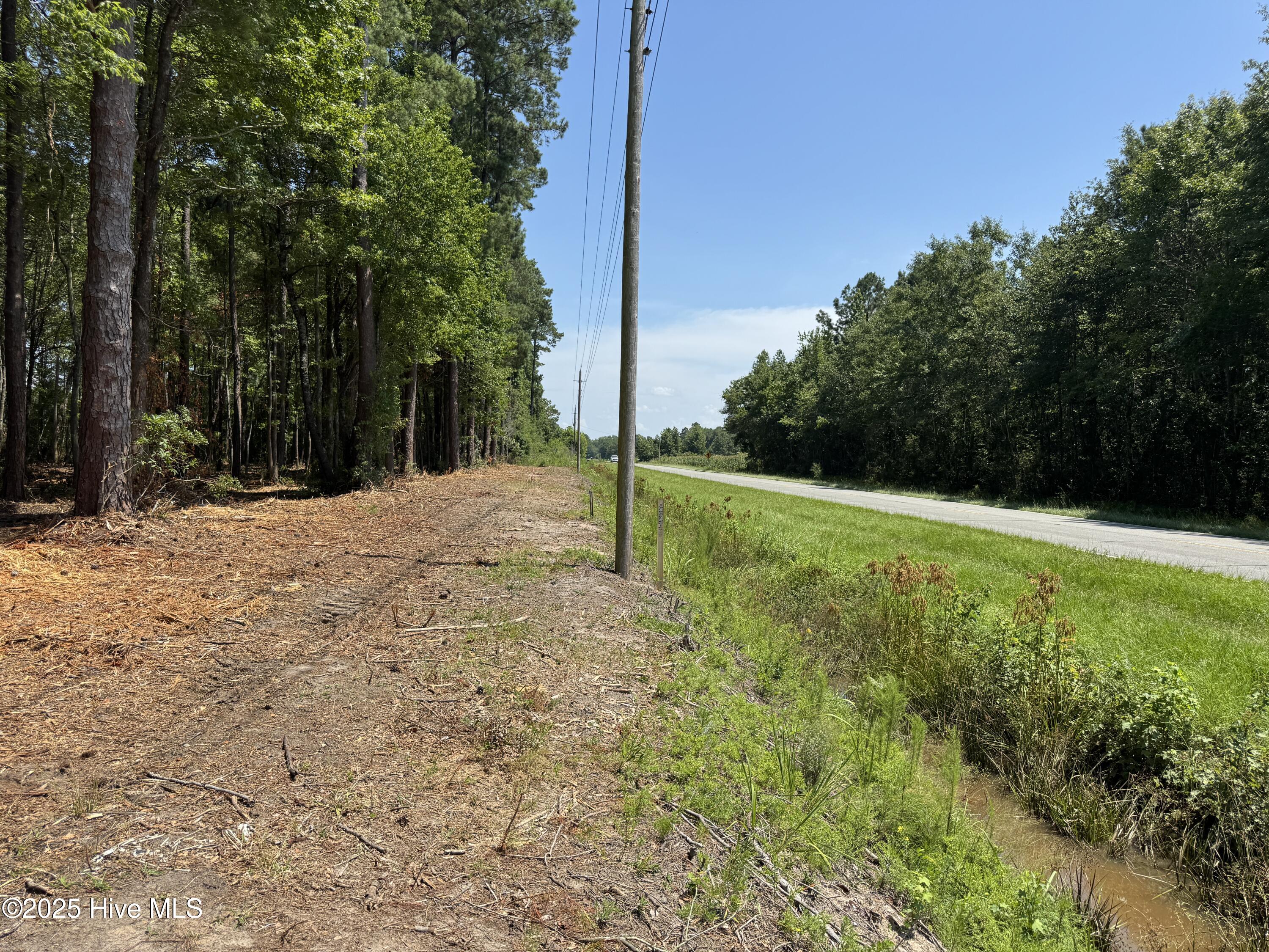 4102-001 Near 4102 Swamp Fox Property Photo 5