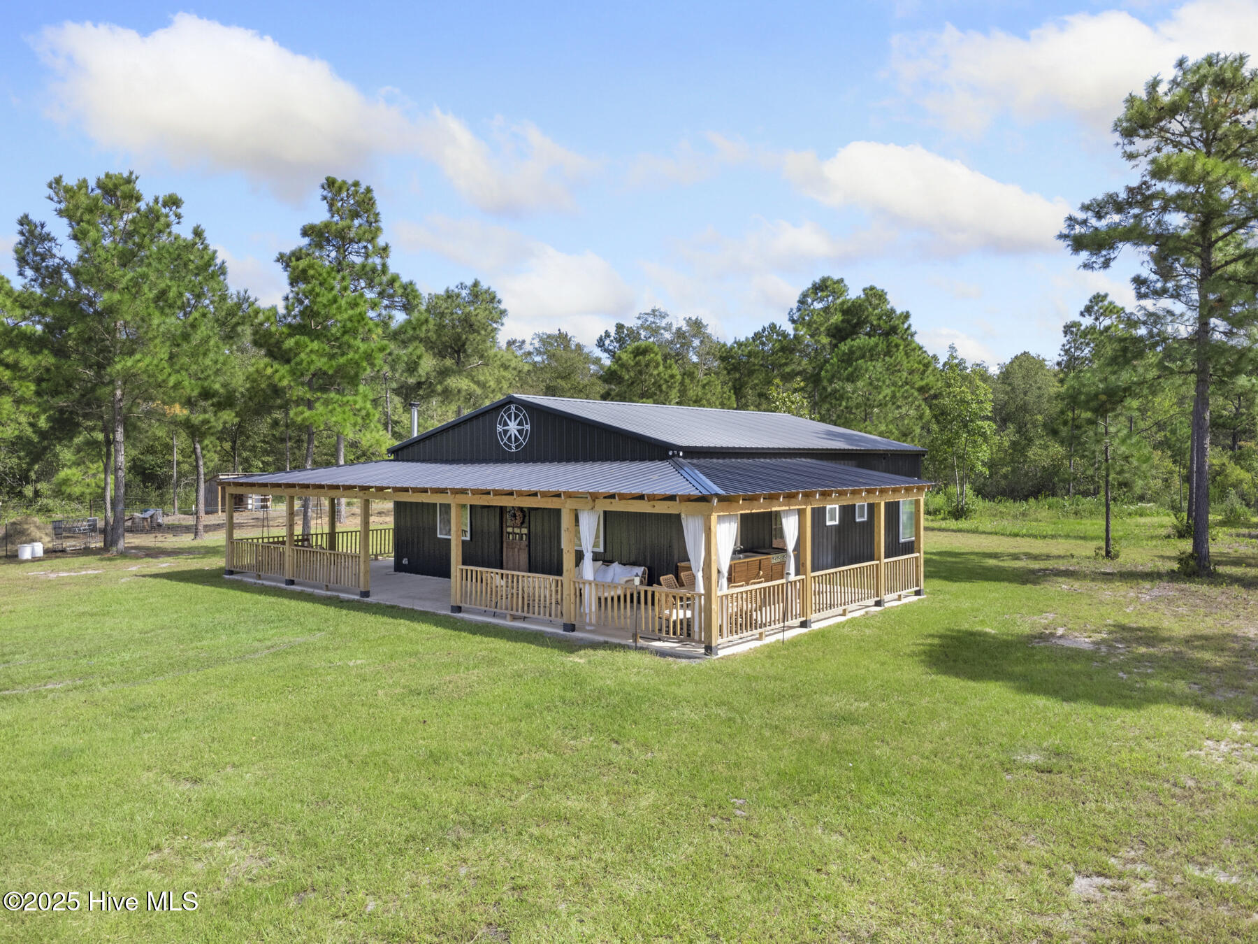 500 Tomahawk Road Property Photo