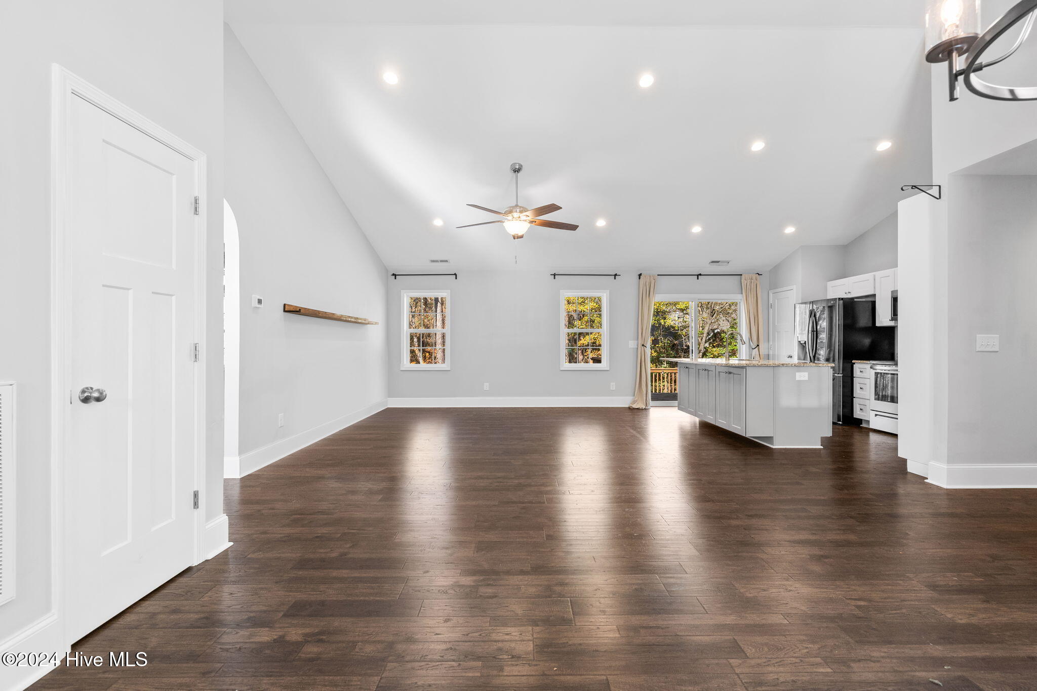 312 Juniper Creek Boulevard Property Photo 6