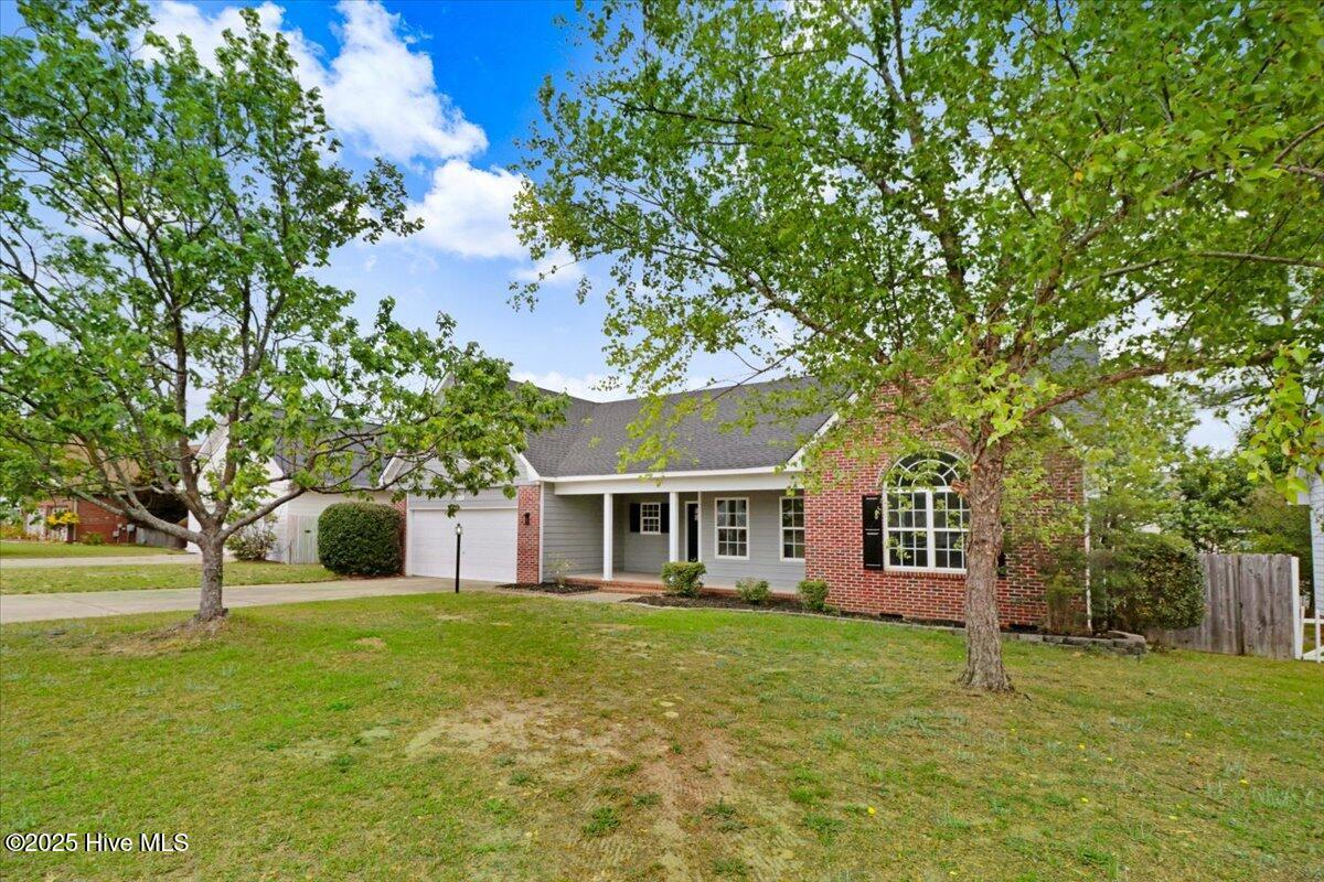 612 Fairbluff Drive Property Photo