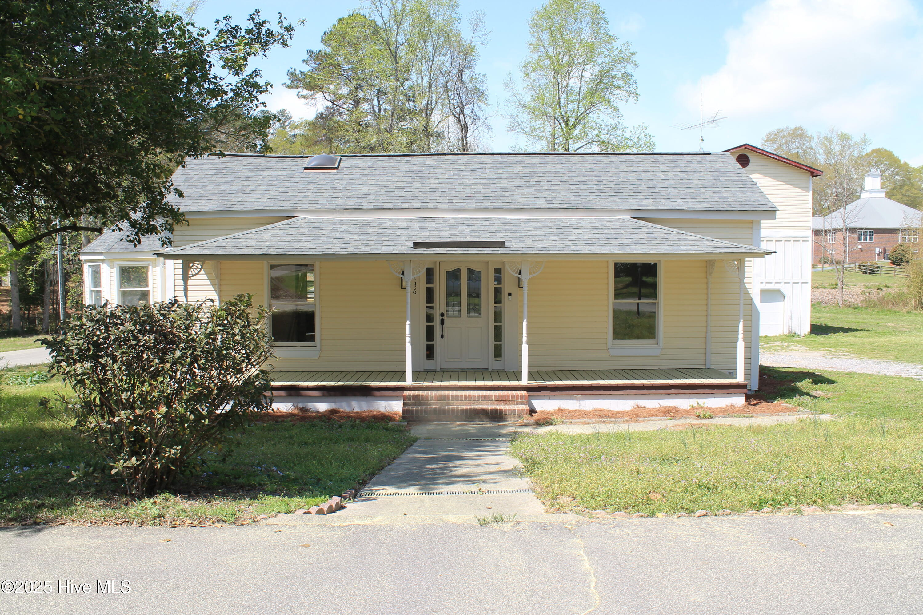 136 Phillips Street Property Photo