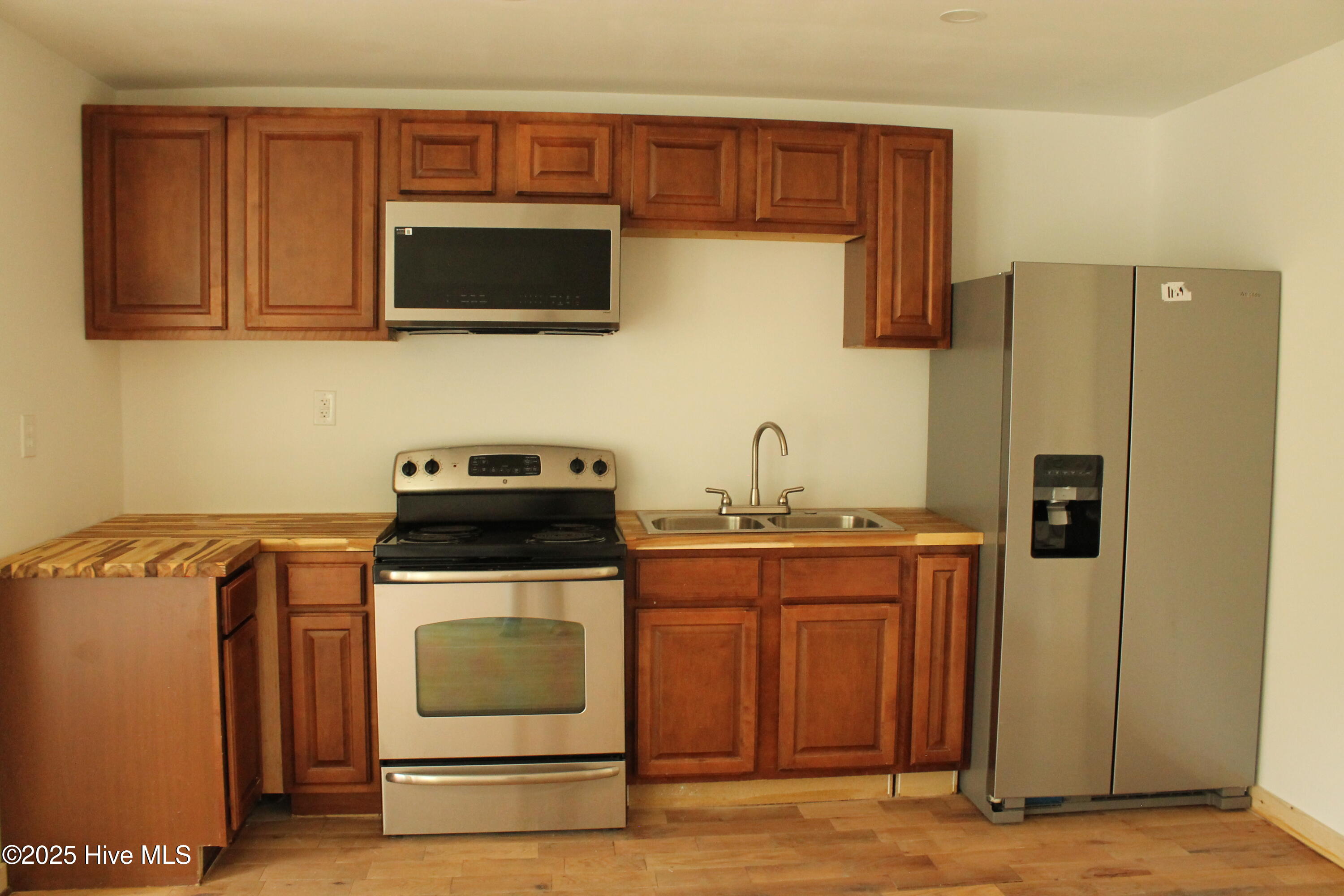 136 Phillips Street Property Photo 36