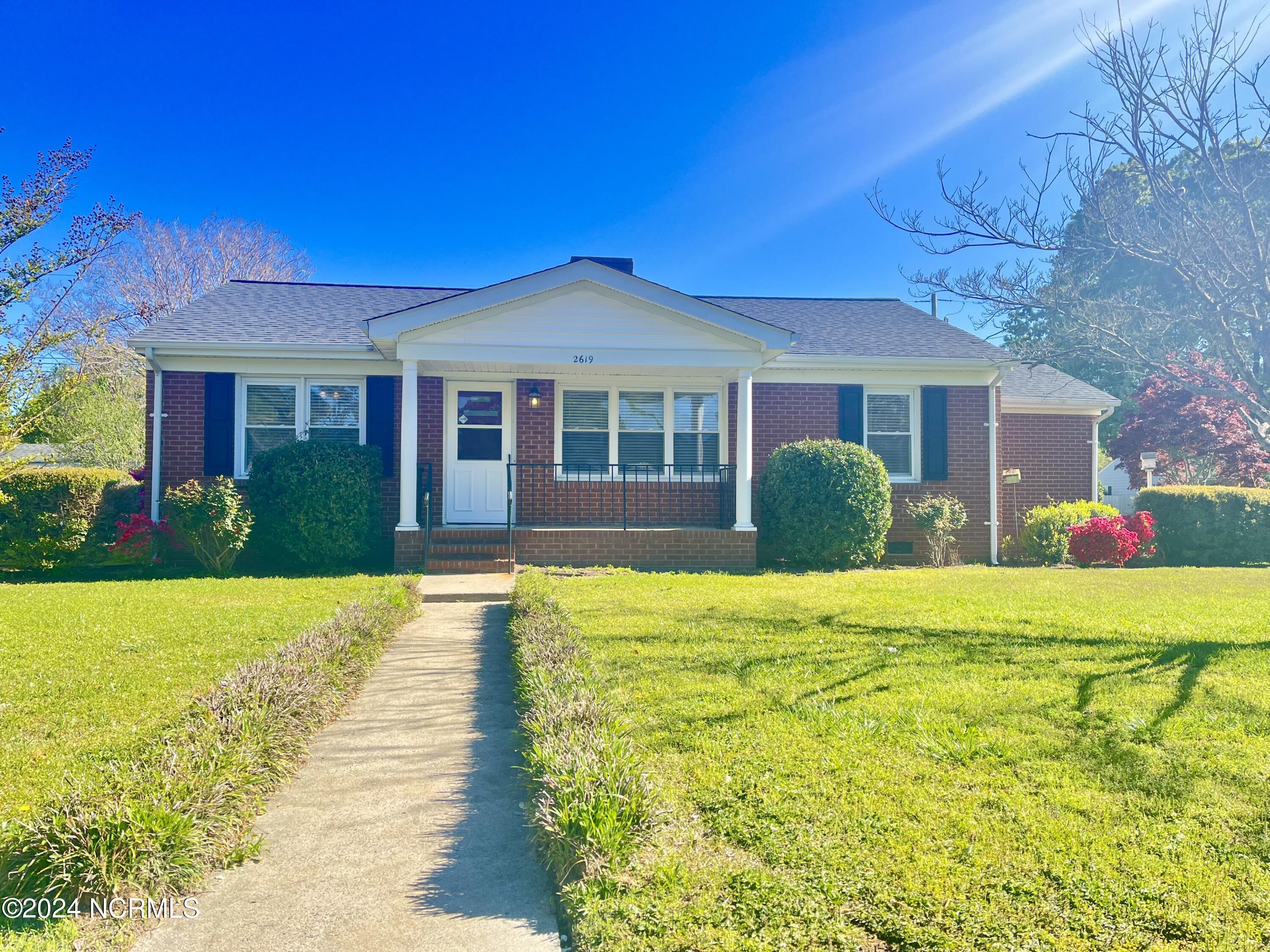 2619 Crockett Drive Property Photo