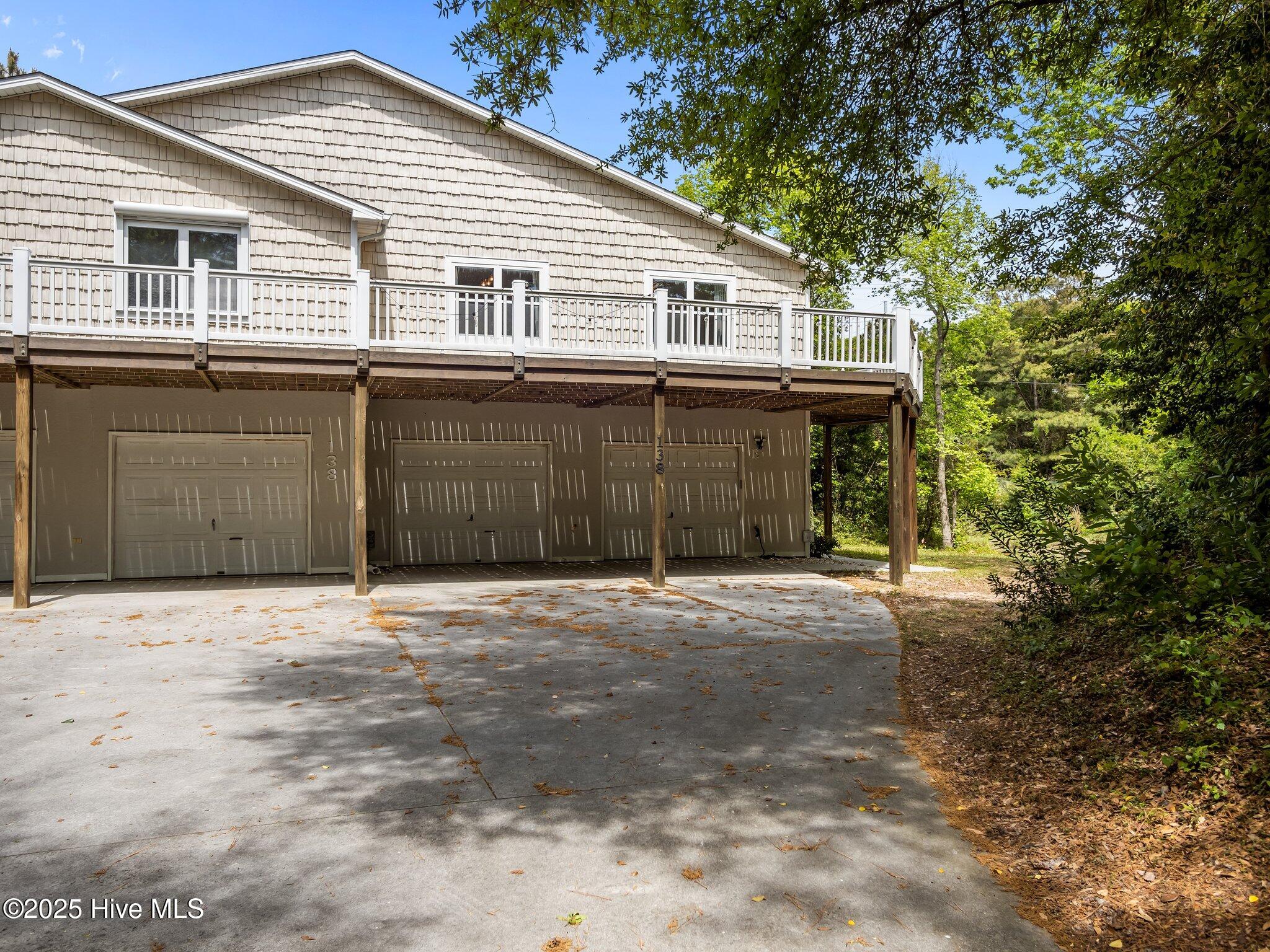 138 Fawn Drive East Property Photo