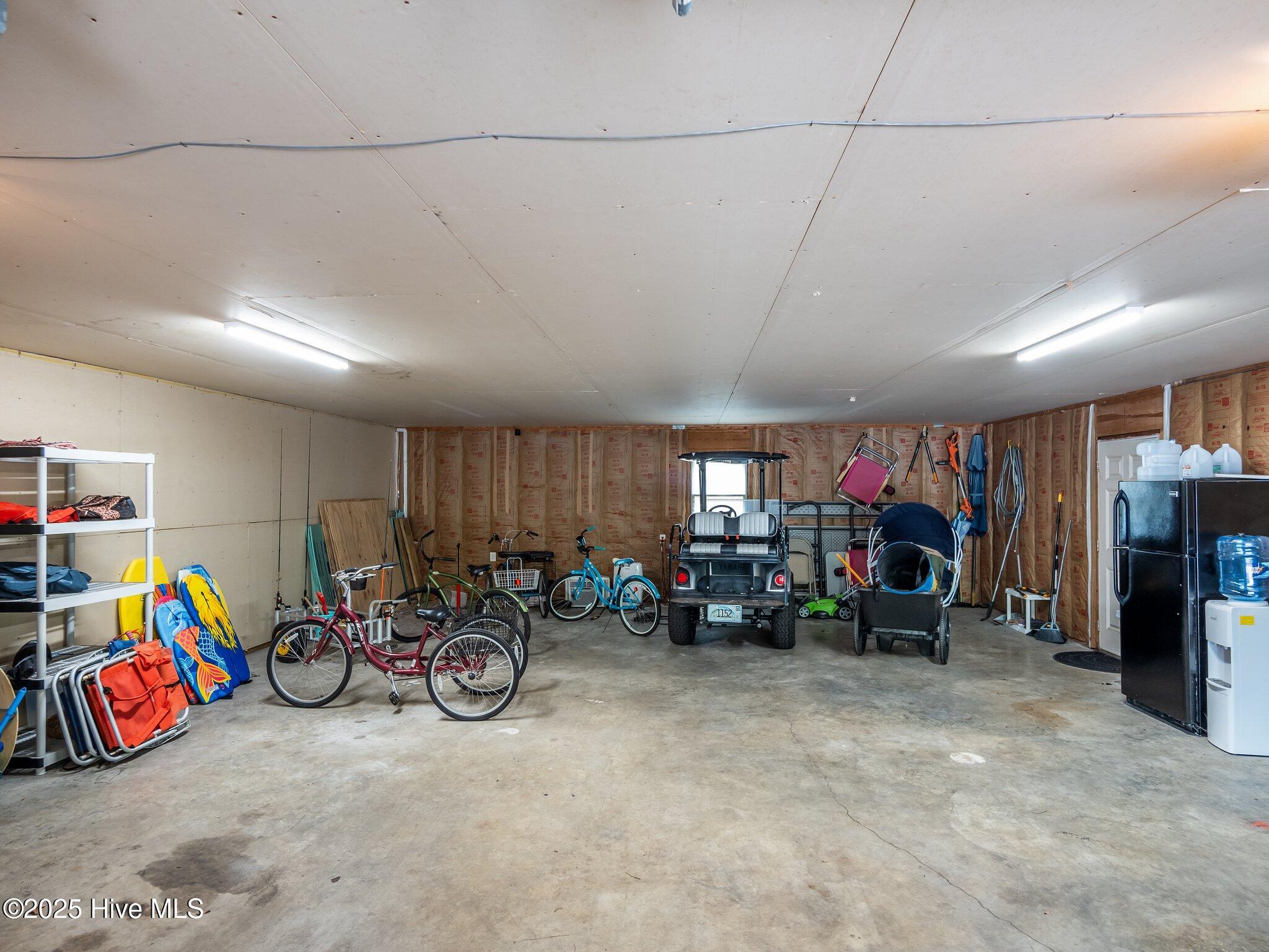 138 Fawn Drive East Property Photo 31