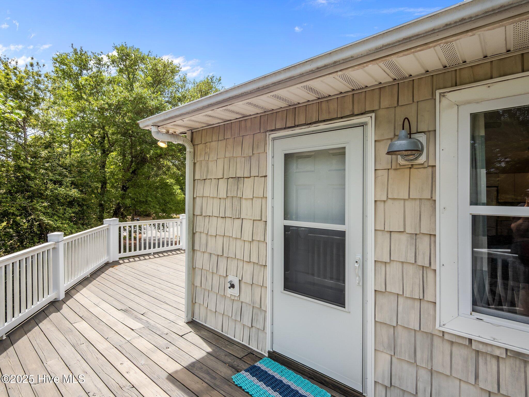 138 Fawn Drive East Property Photo 46