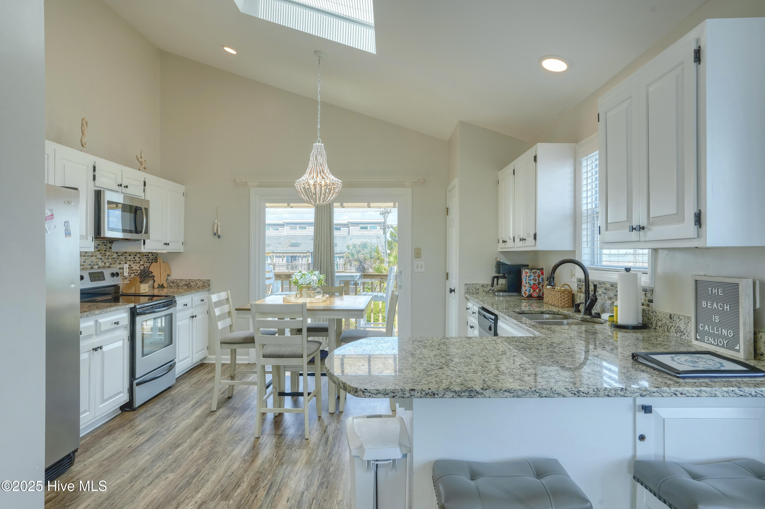 1774 New River Inlet Road 5 Property Photo 12