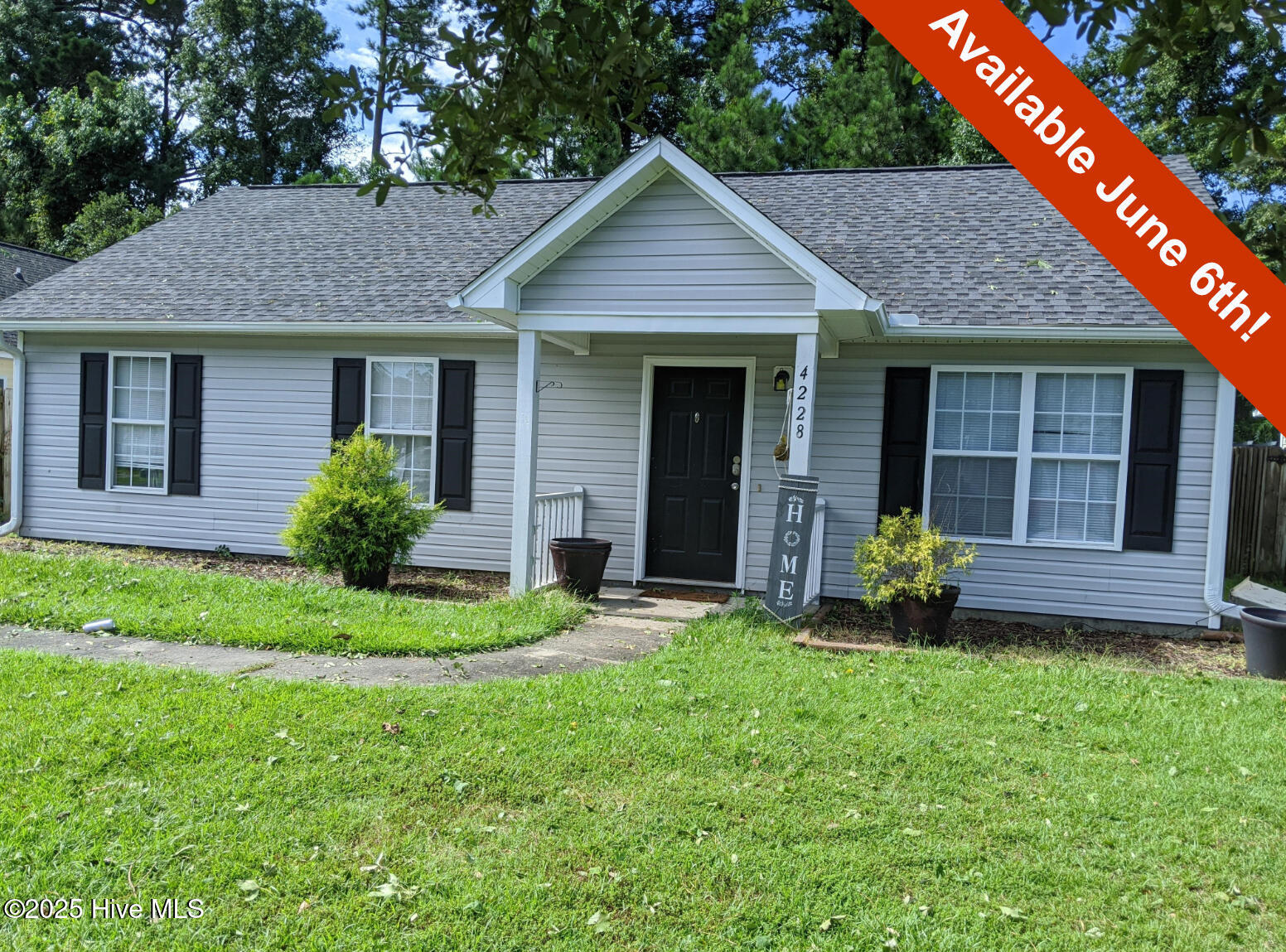 4228 Sunglow Drive Property Photo