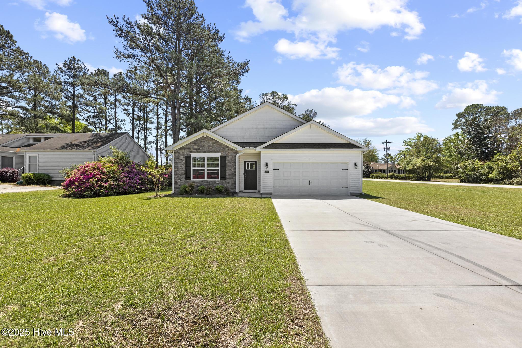 5900 Santo Domingo Court Property Photo