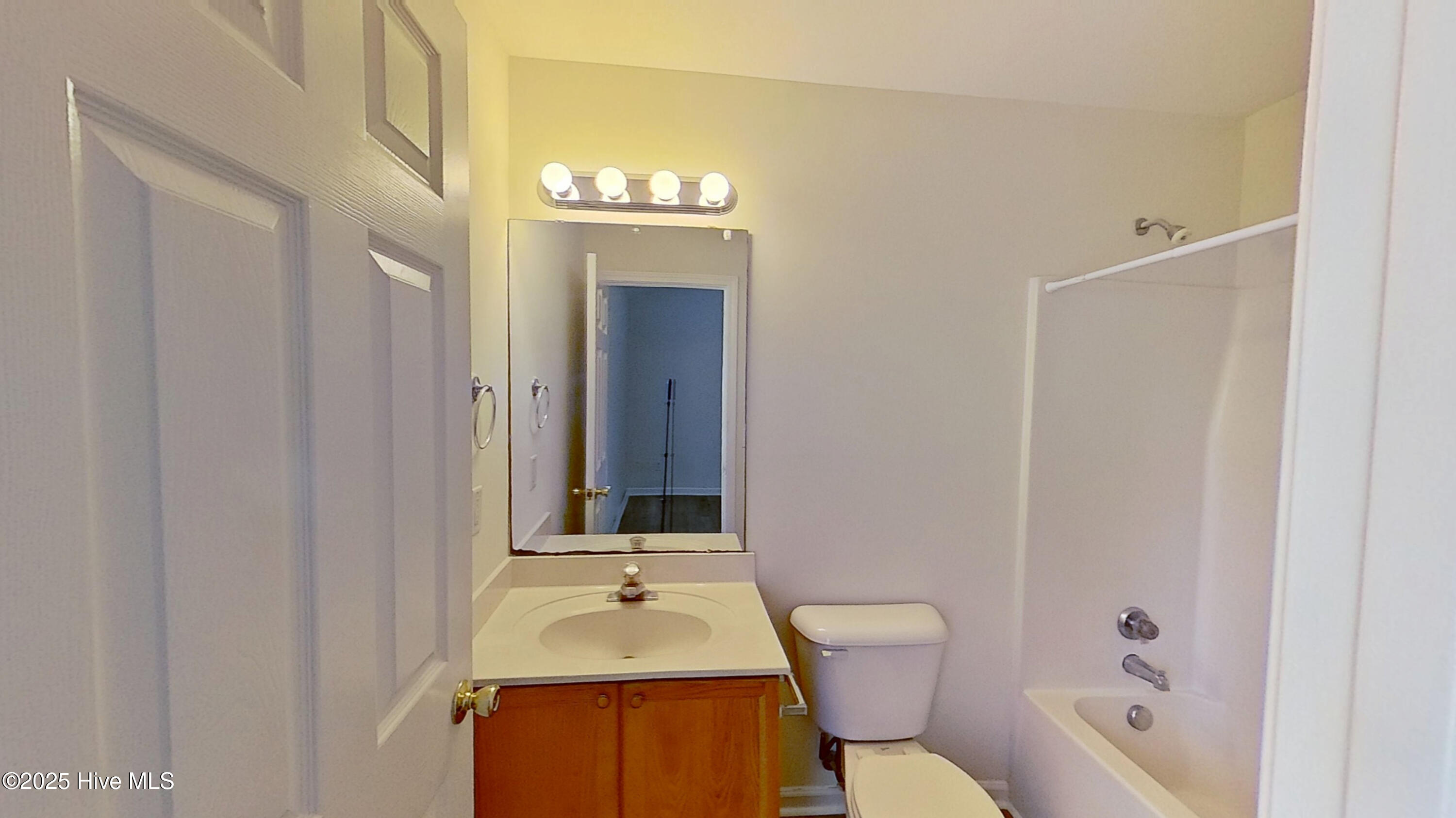 4264 Sunglow Drive Property Photo 9