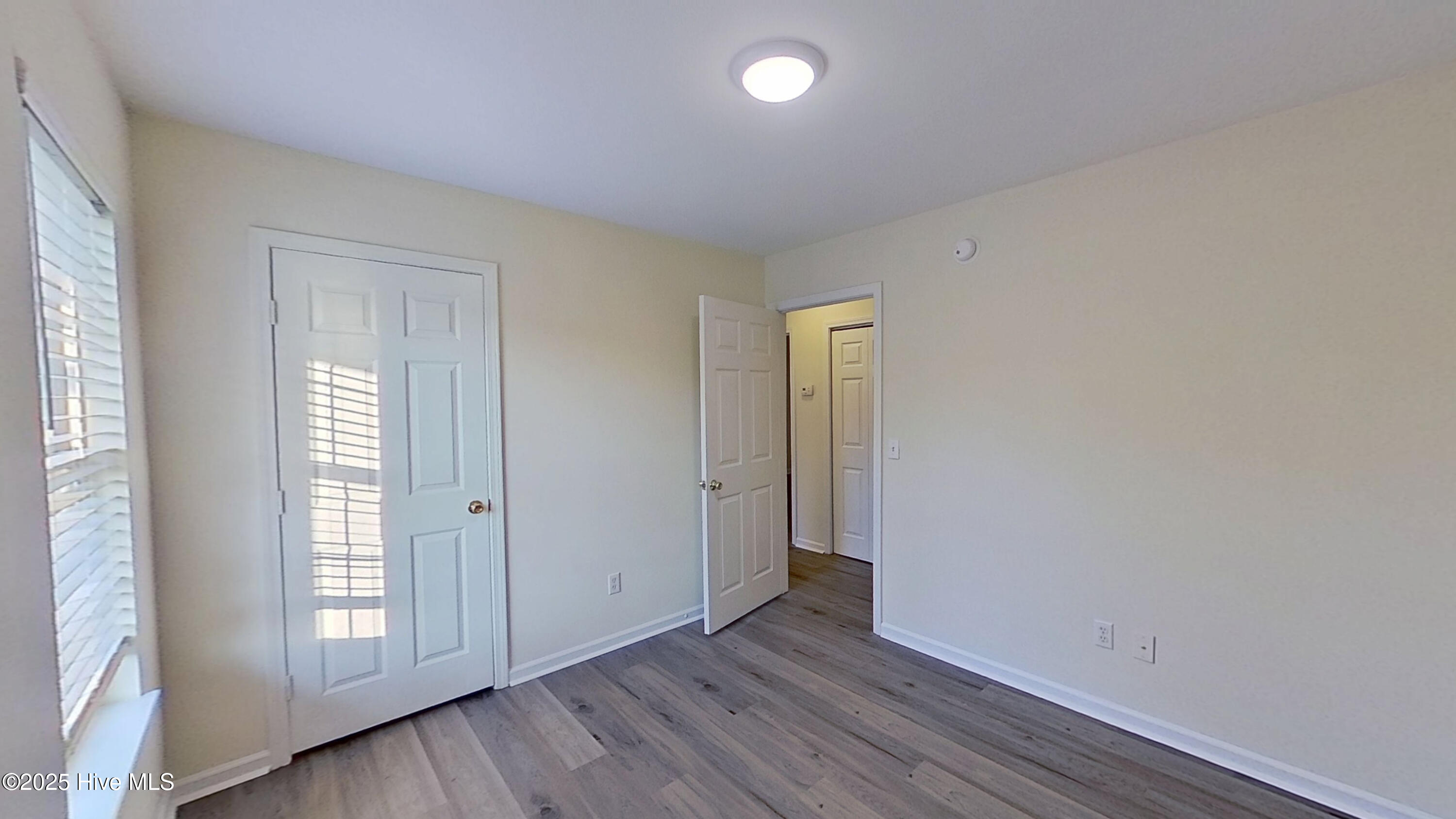 4264 Sunglow Drive Property Photo 12