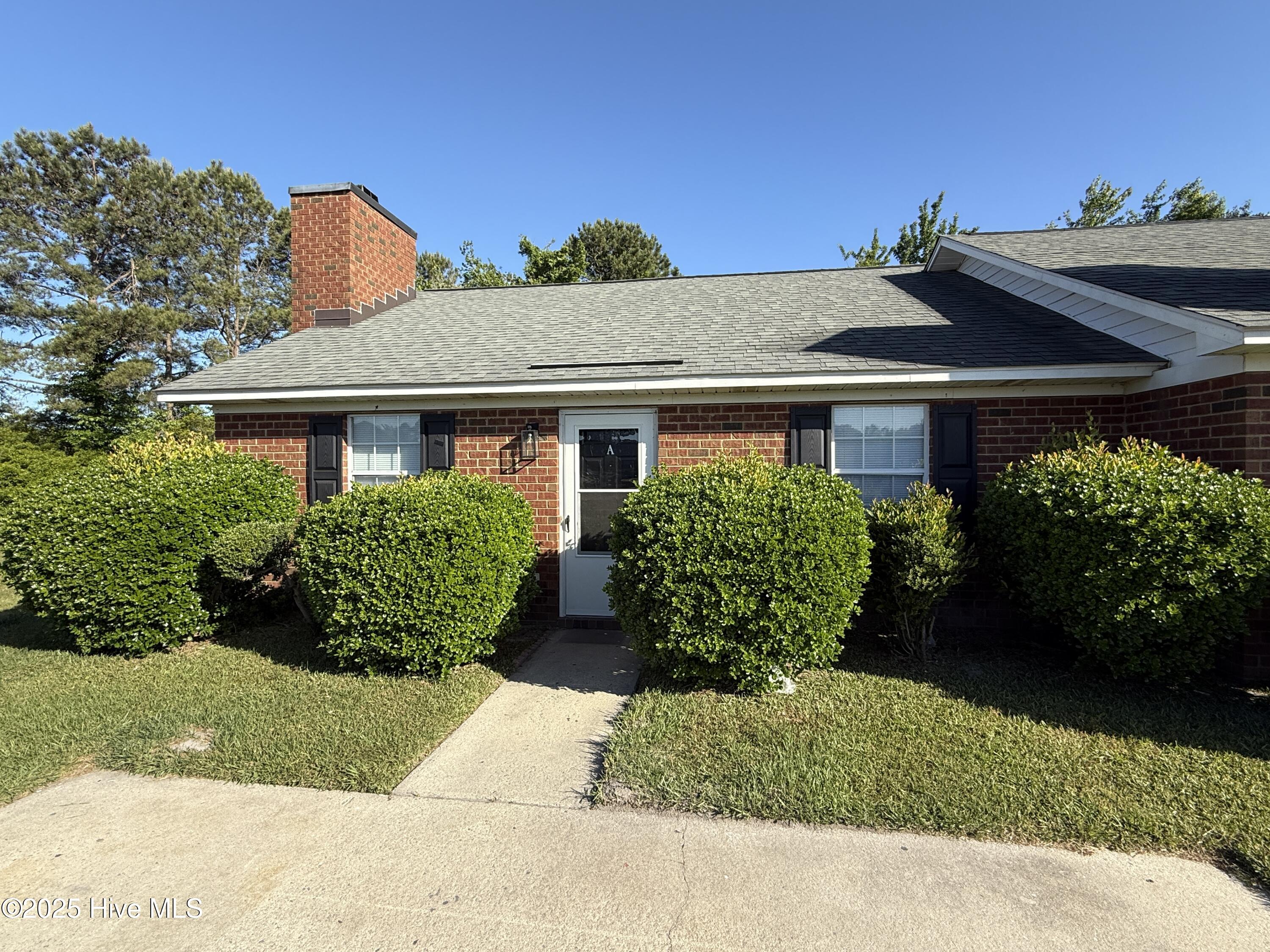 1200 Peyton Circle A Property Photo