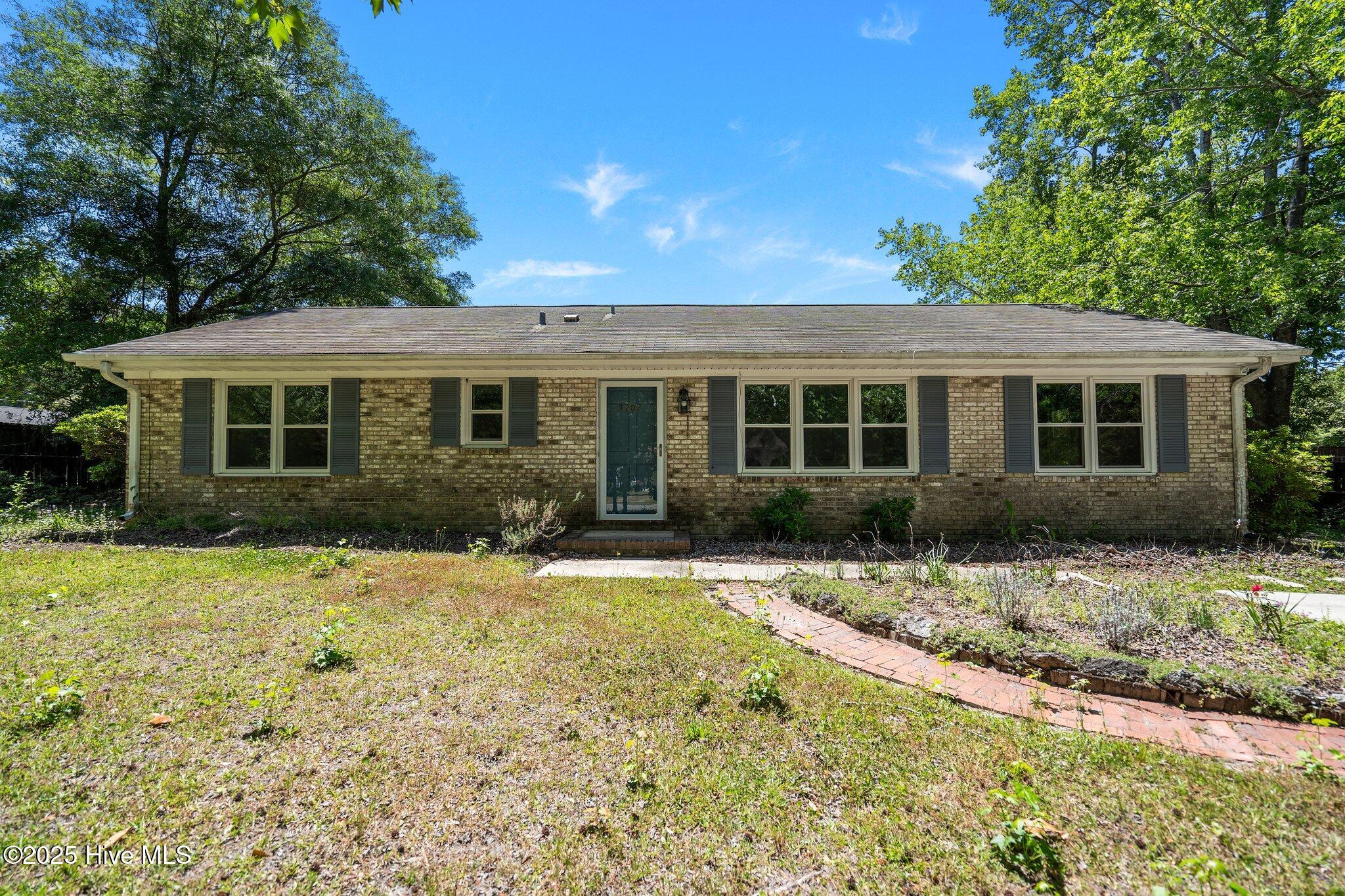5202 Fitzgerald Drive Property Photo