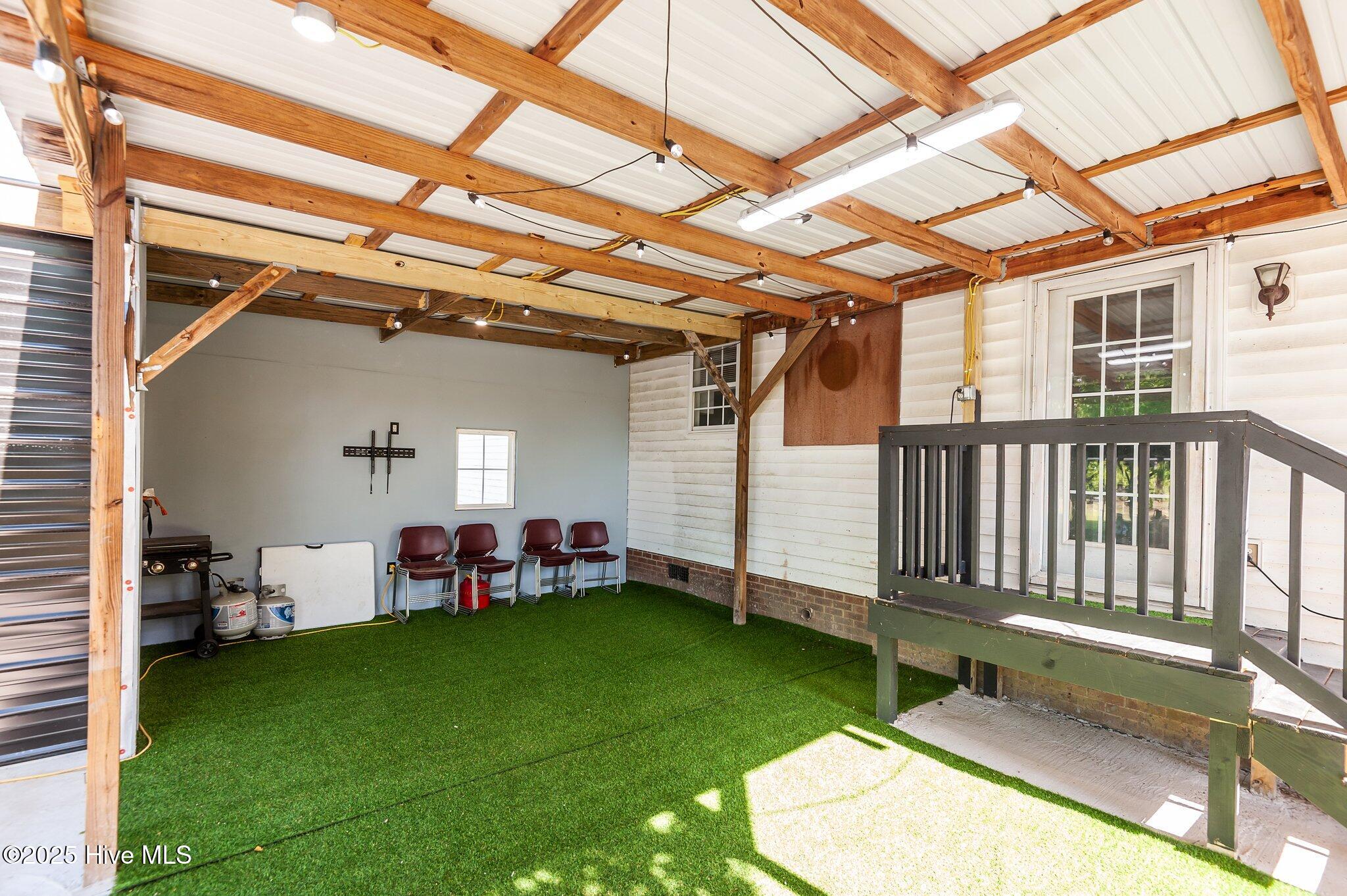 5065 Chris Road Property Photo 40