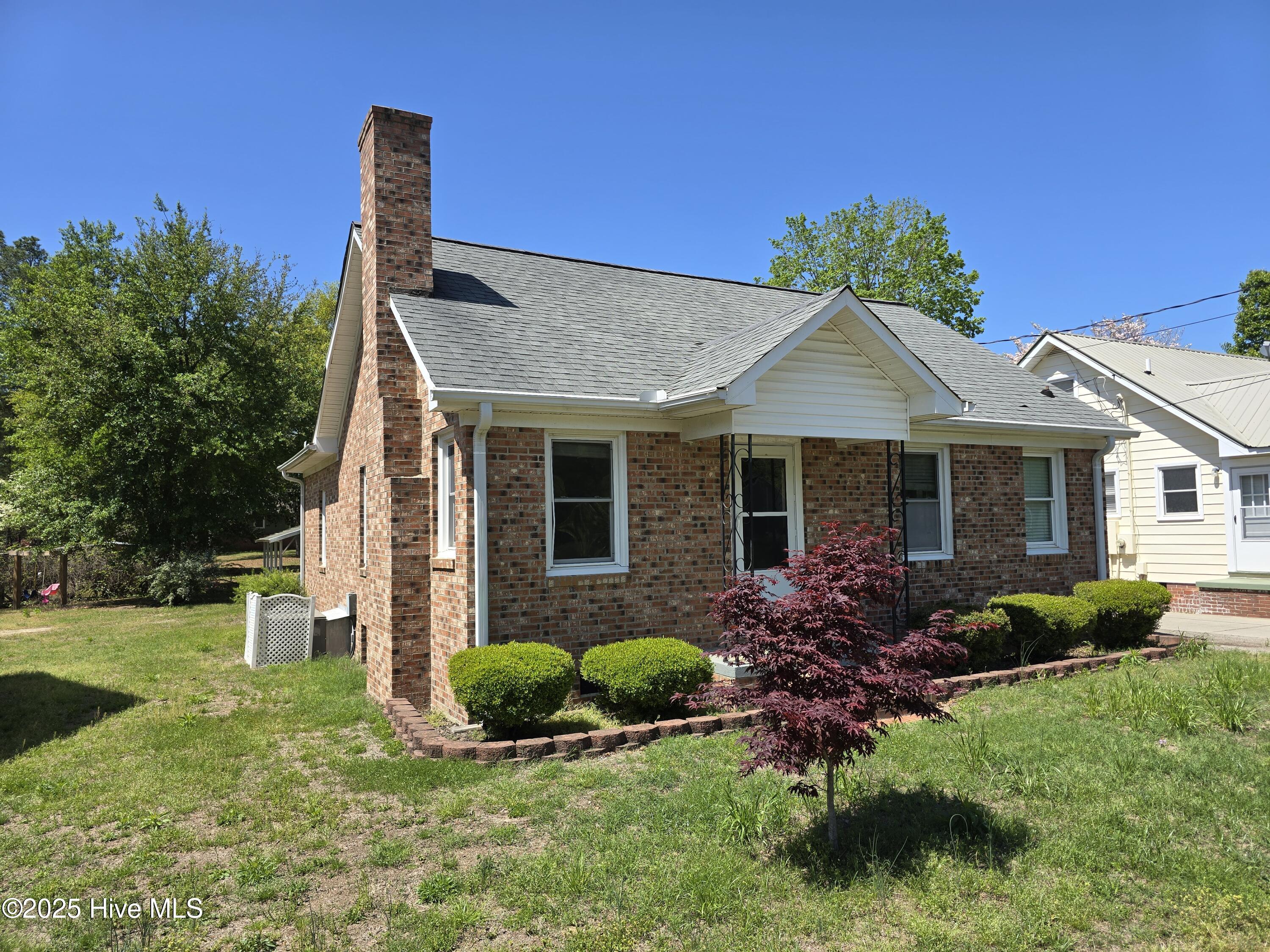 103 5th Street Property Photo