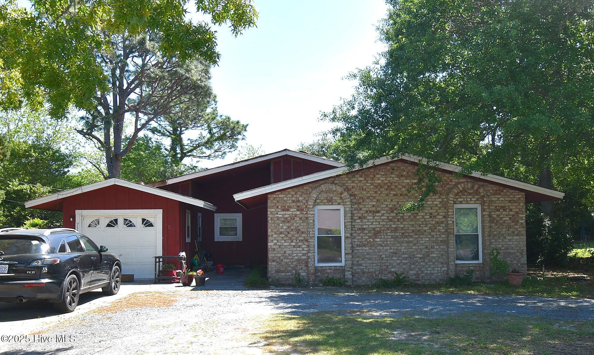 737 Silver Lake Road Property Photo