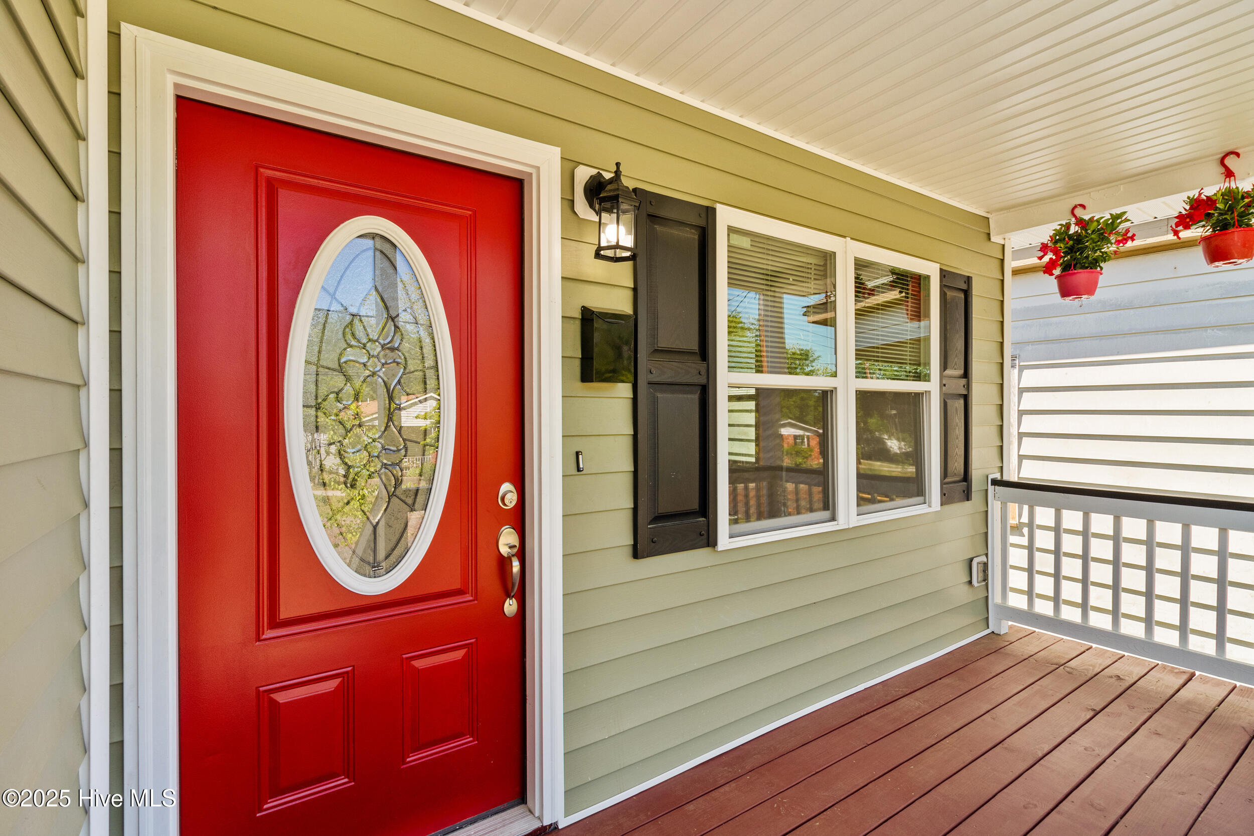 118 S 13th Street Property Photo 4