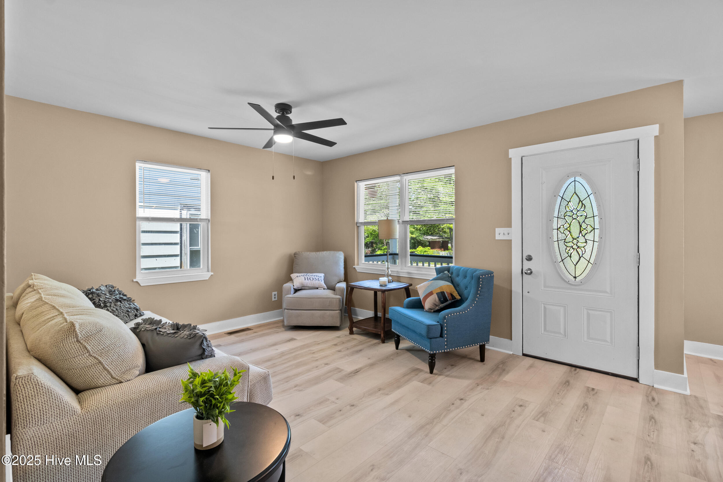 118 S 13th Street Property Photo 8