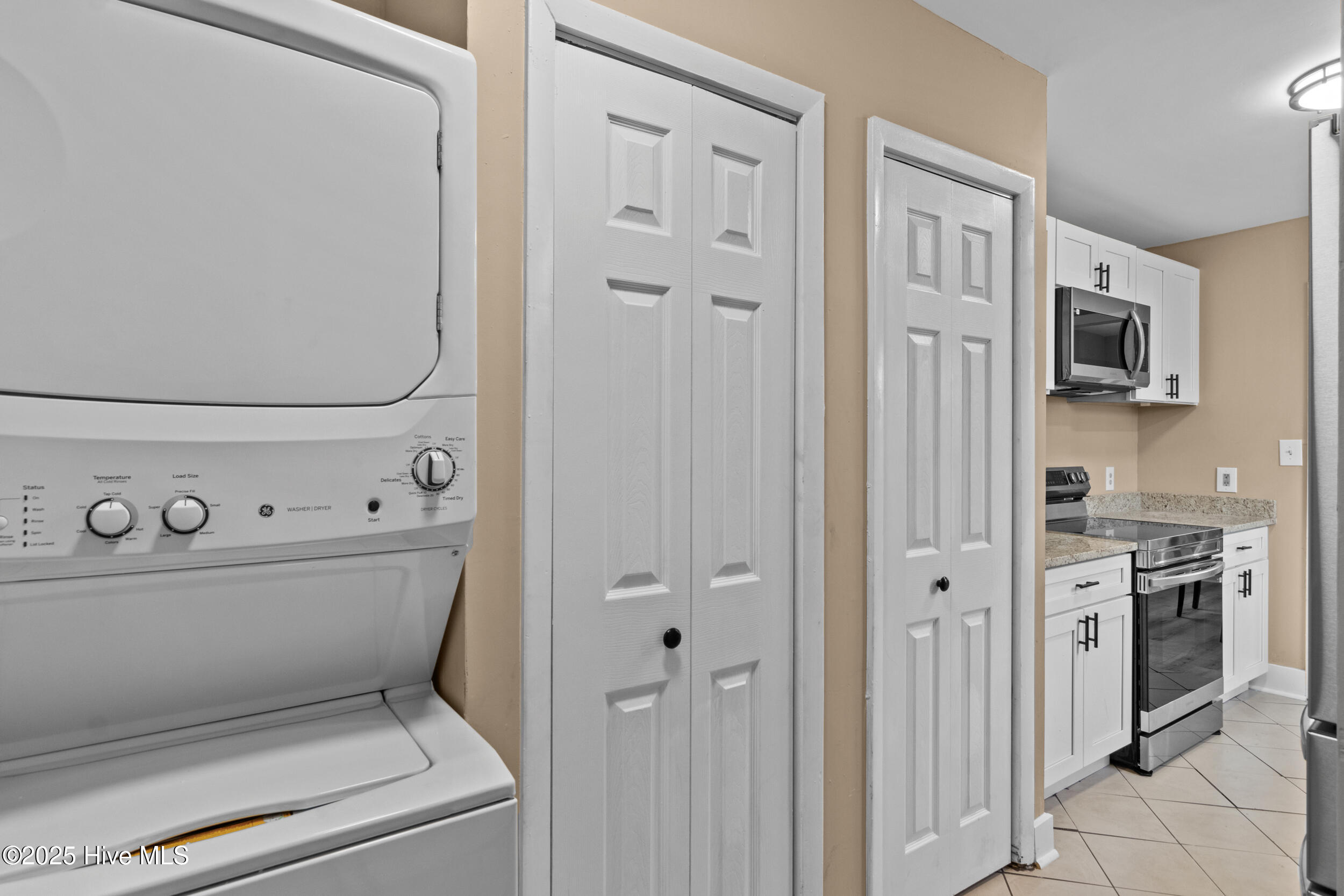118 S 13th Street Property Photo 19