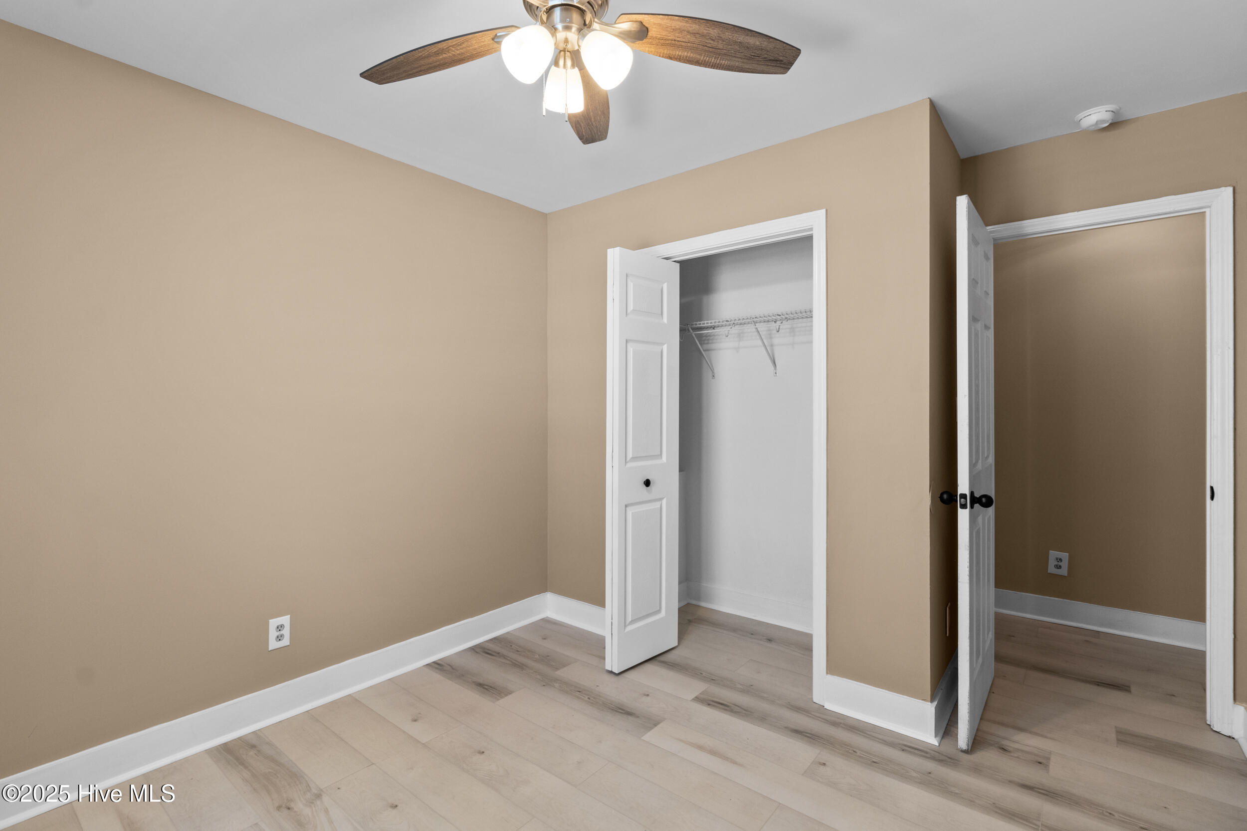 118 S 13th Street Property Photo 23