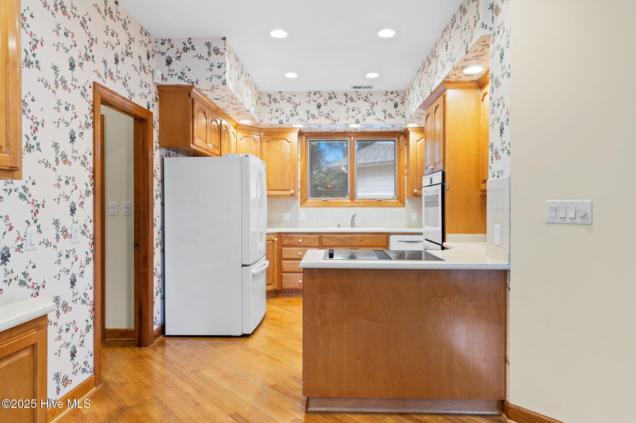 255 Genoes Point Road Property Photo 16