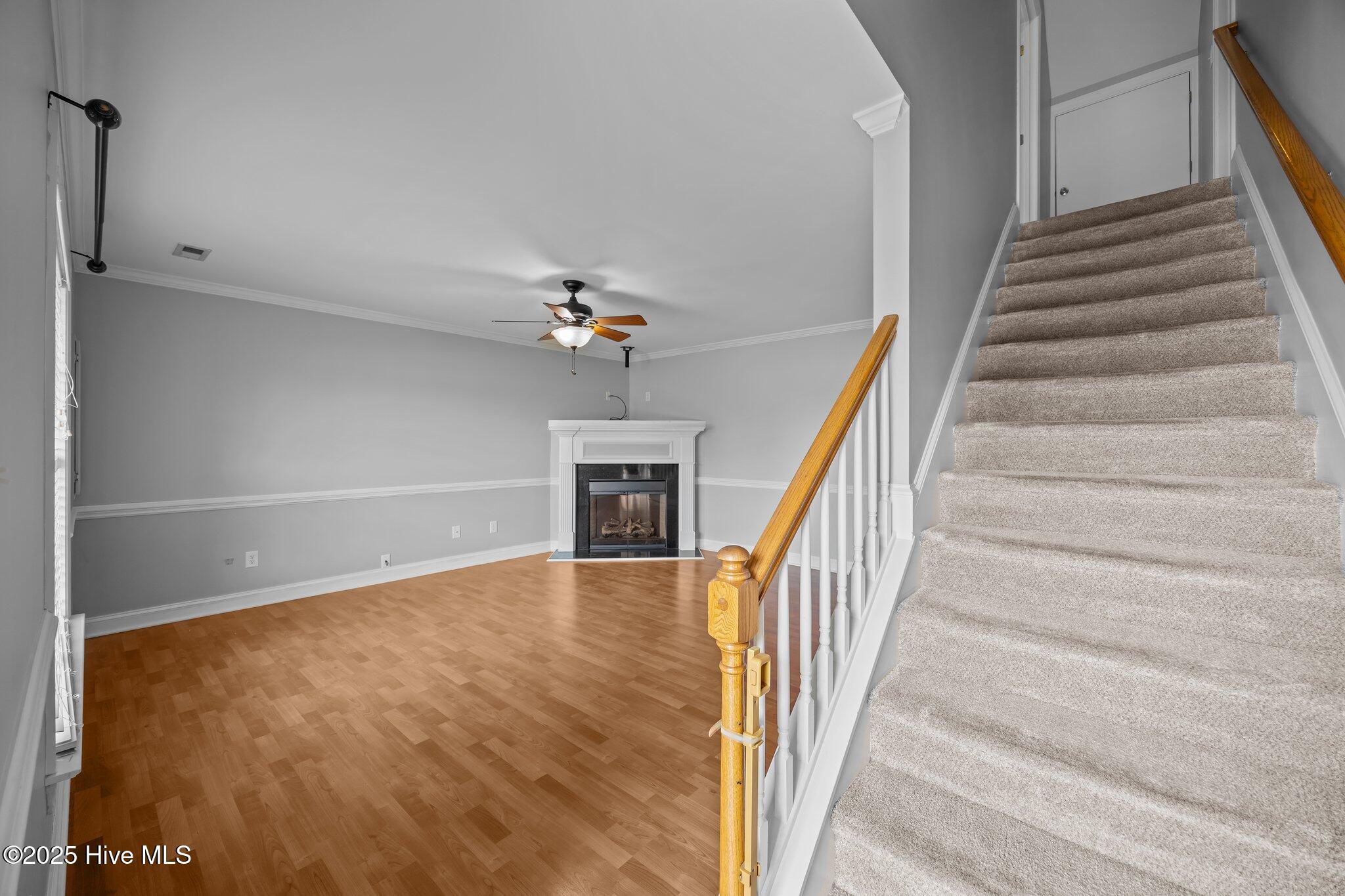 2881 Elizabeth Edwards Court Property Photo 2