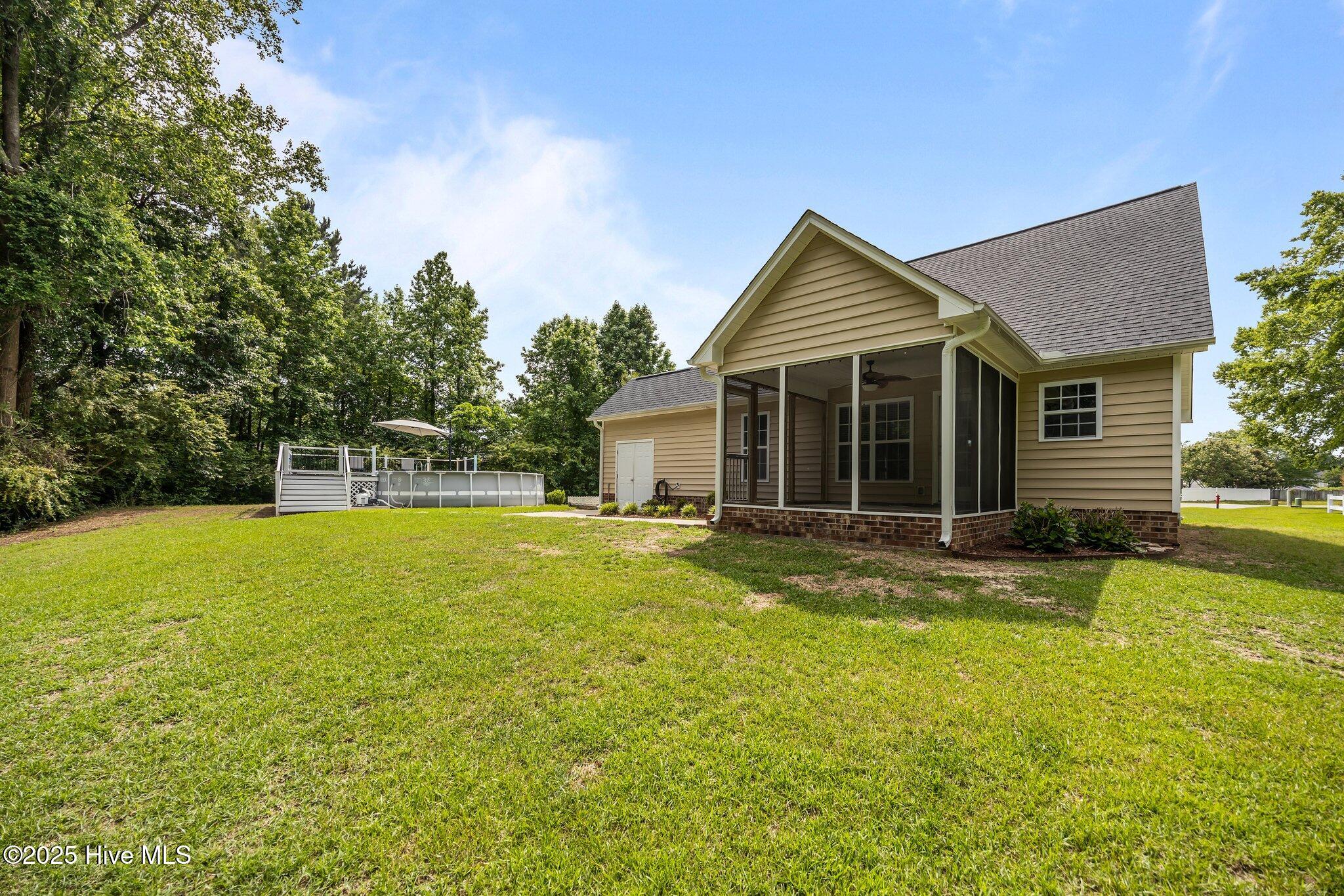 2881 Elizabeth Edwards Court Property Photo 13
