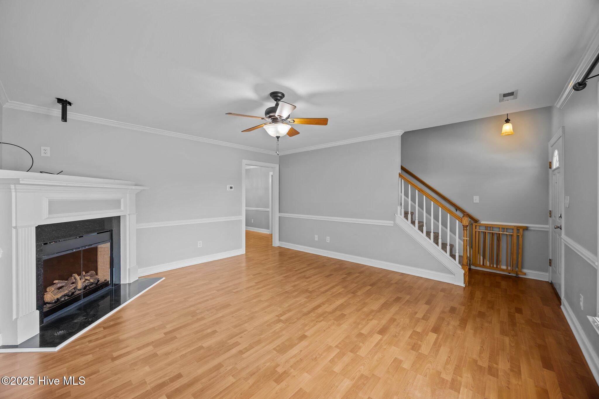 2881 Elizabeth Edwards Court Property Photo 14