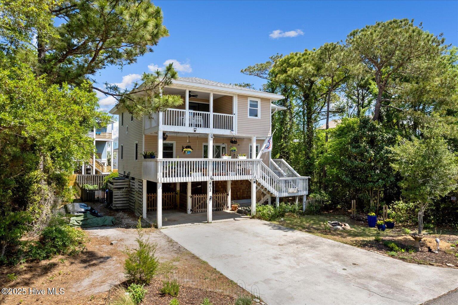 402 Seafarer Drive Property Photo