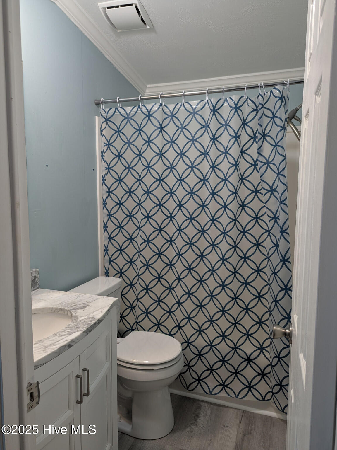 2483 Robin Circle Property Photo 15