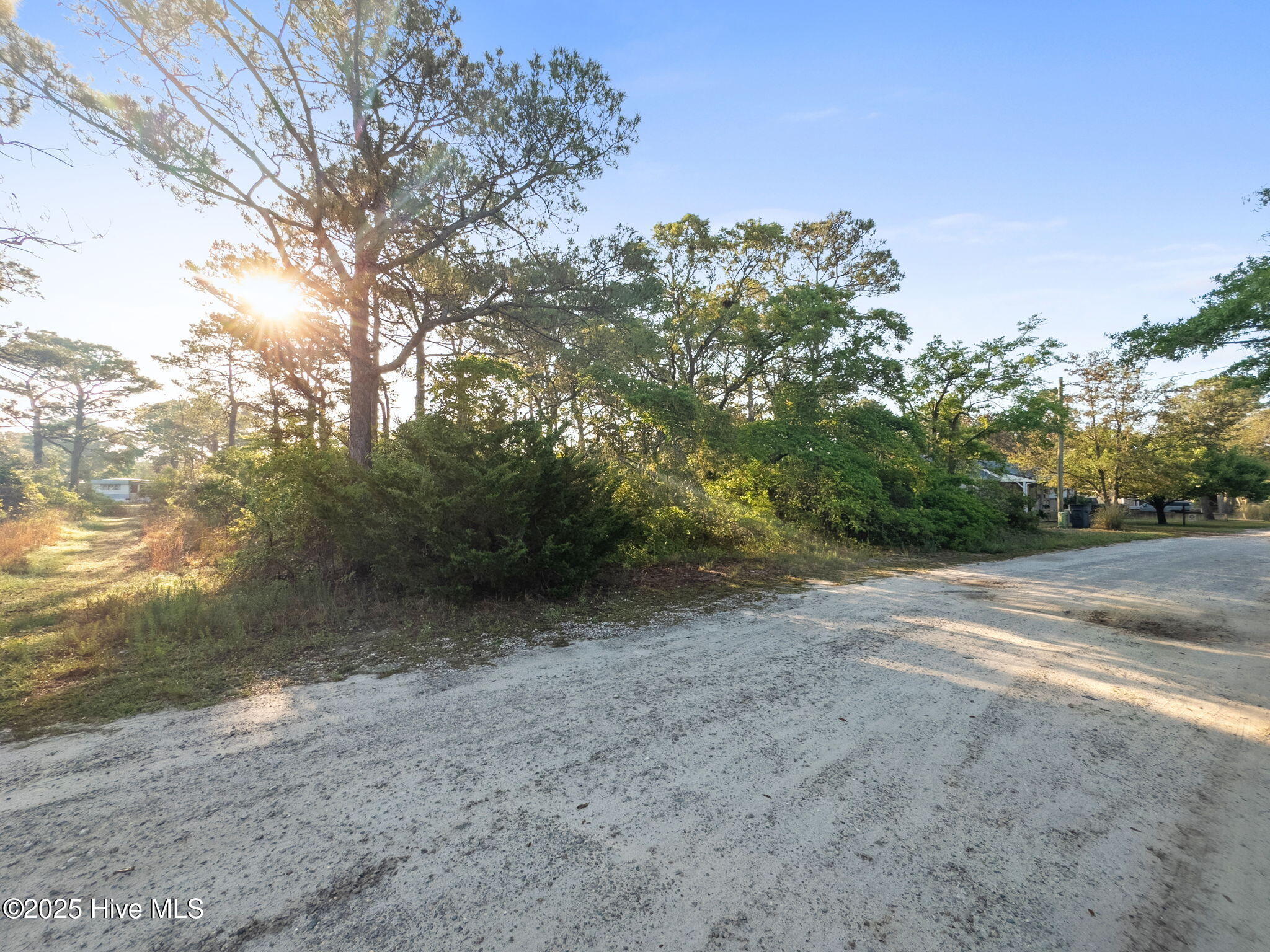Supply Real Estate Listings Main Image