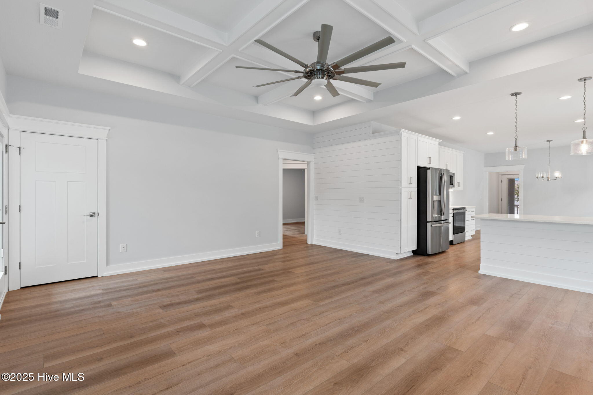 153 Ne 33rd Street Property Photo 10