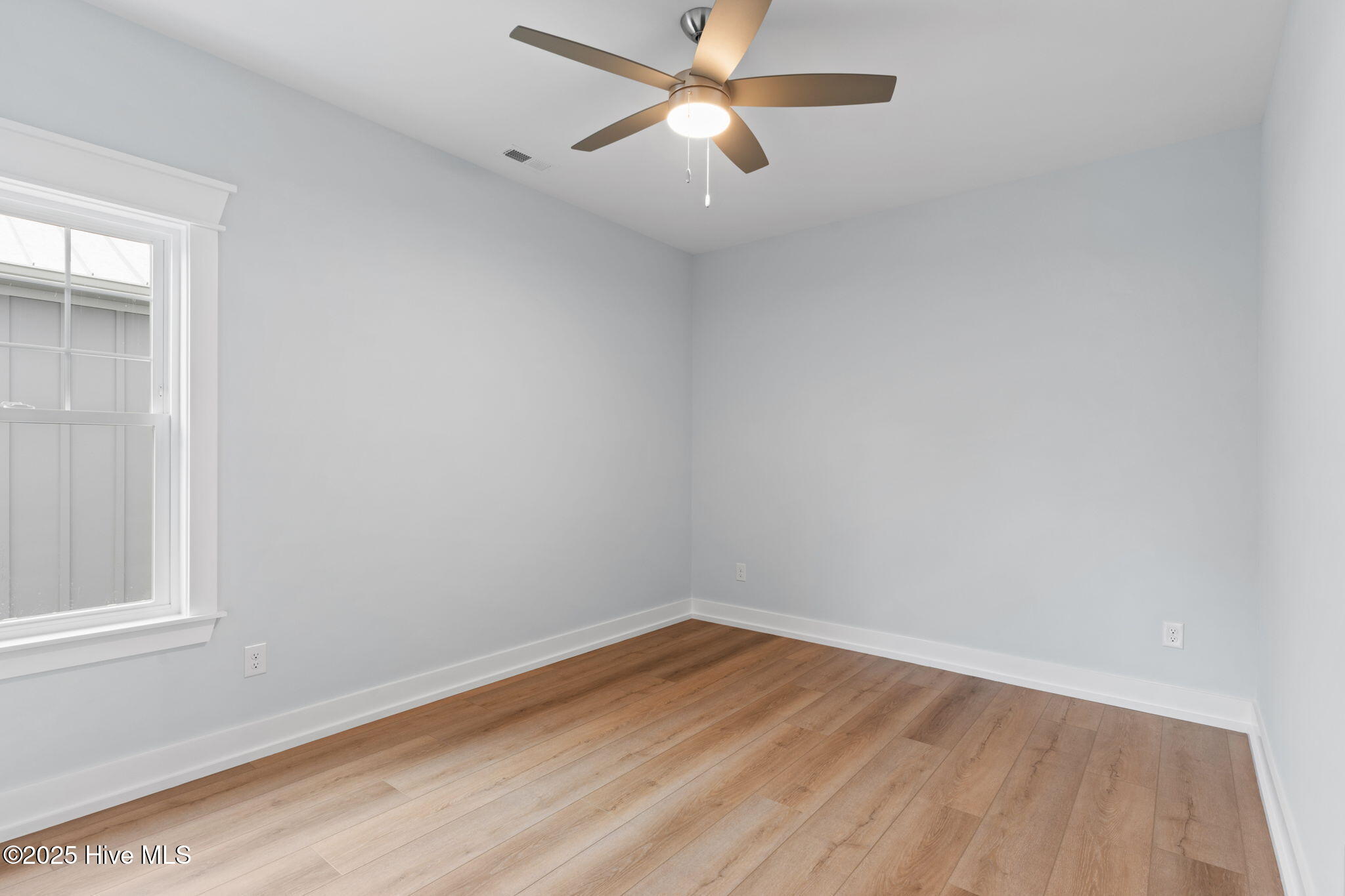 153 Ne 33rd Street Property Photo 30
