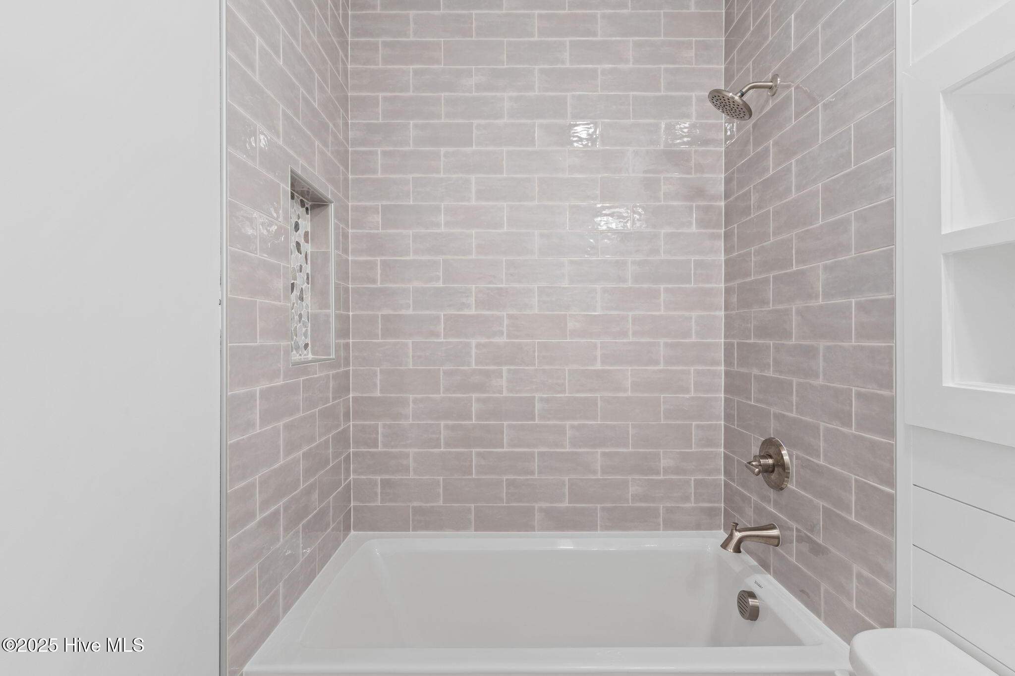 153 Ne 33rd Street Property Photo 35