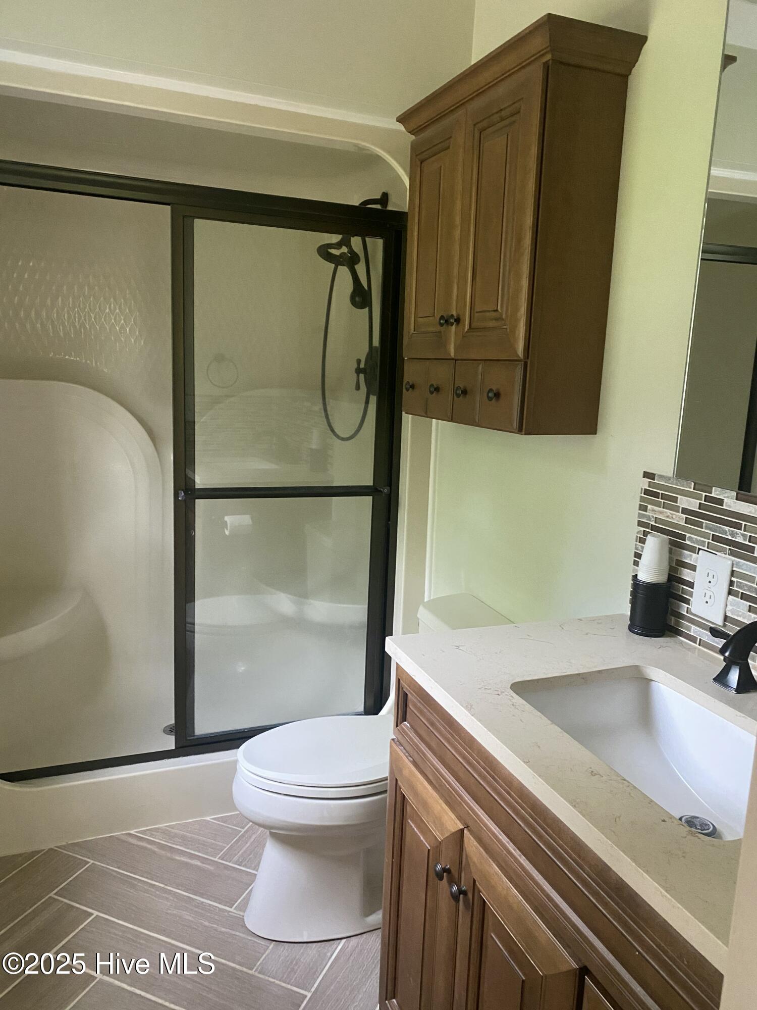 102 Chestnut Court Property Photo 15