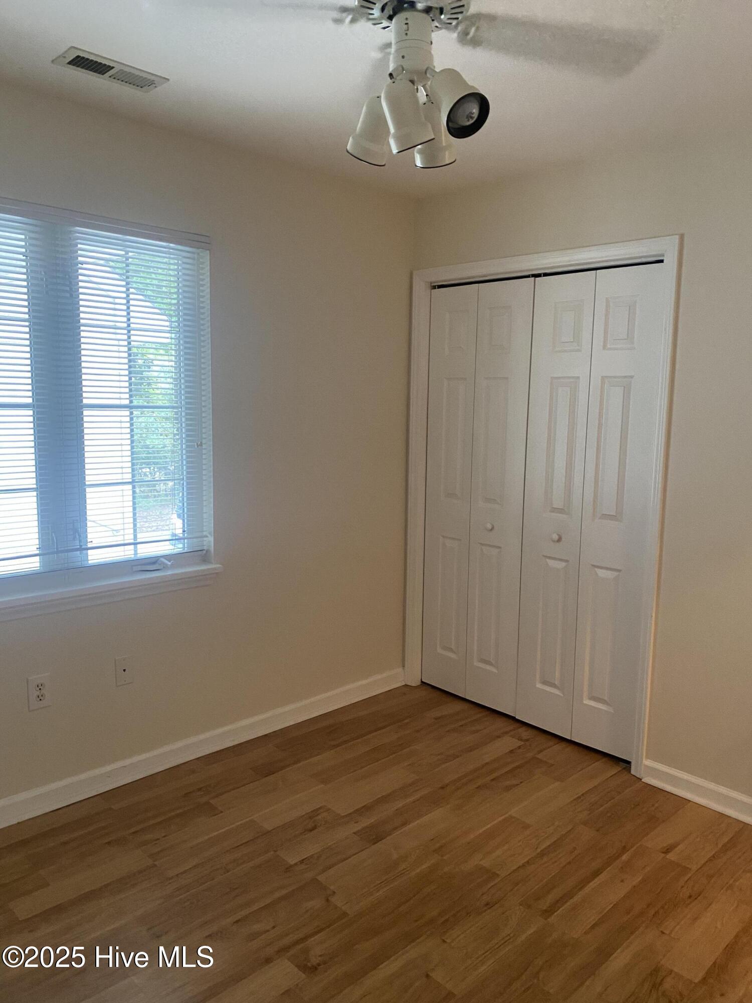 102 Chestnut Court Property Photo 22