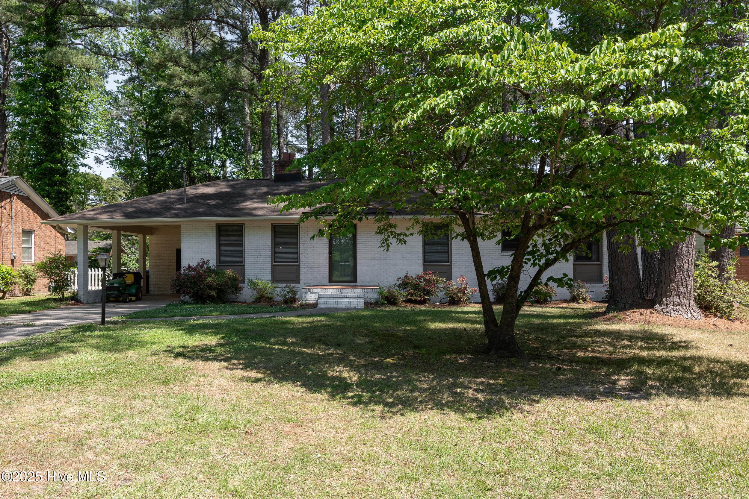 209 Belvedere Drive Property Photo 1