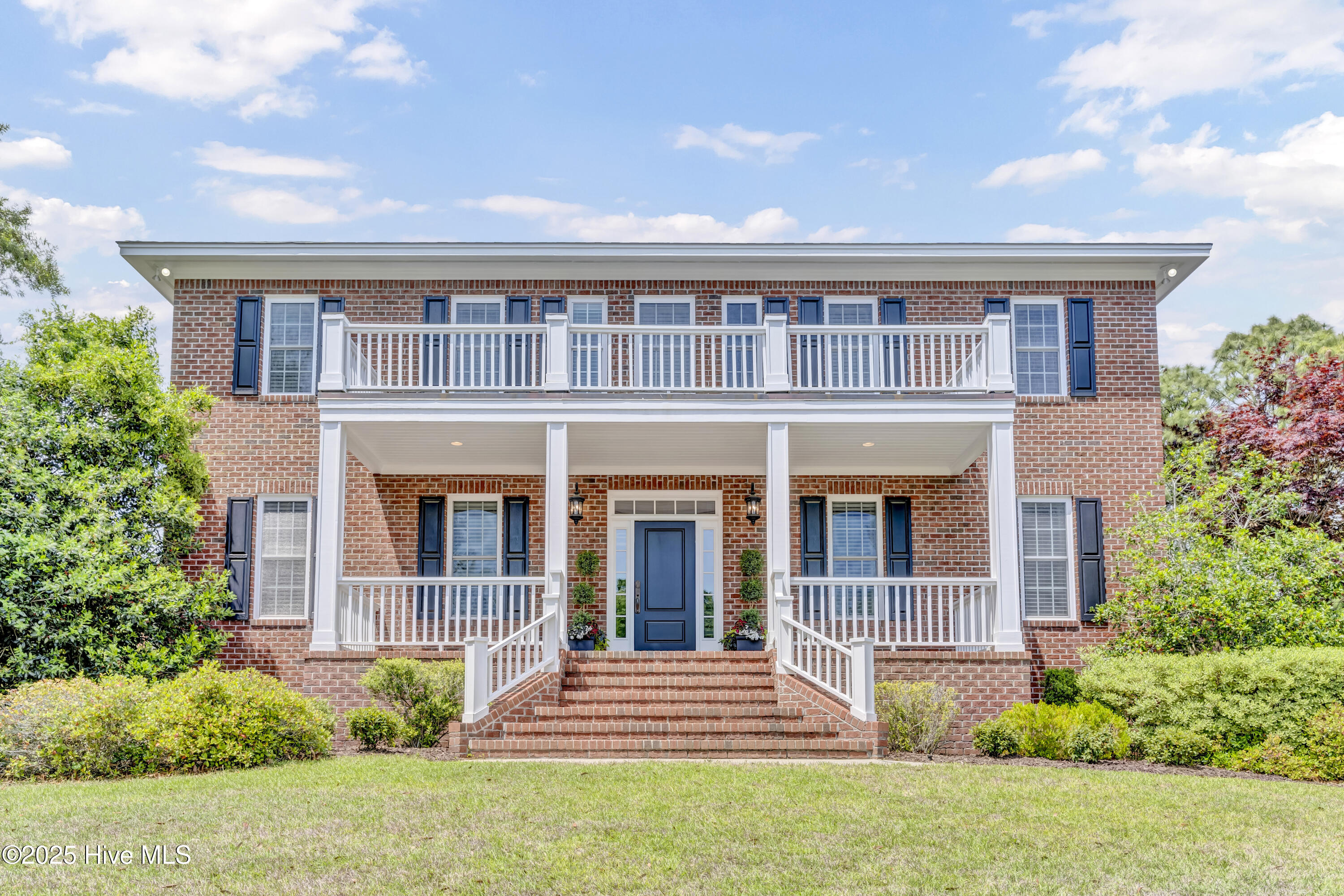 104 River Court Property Photo 1