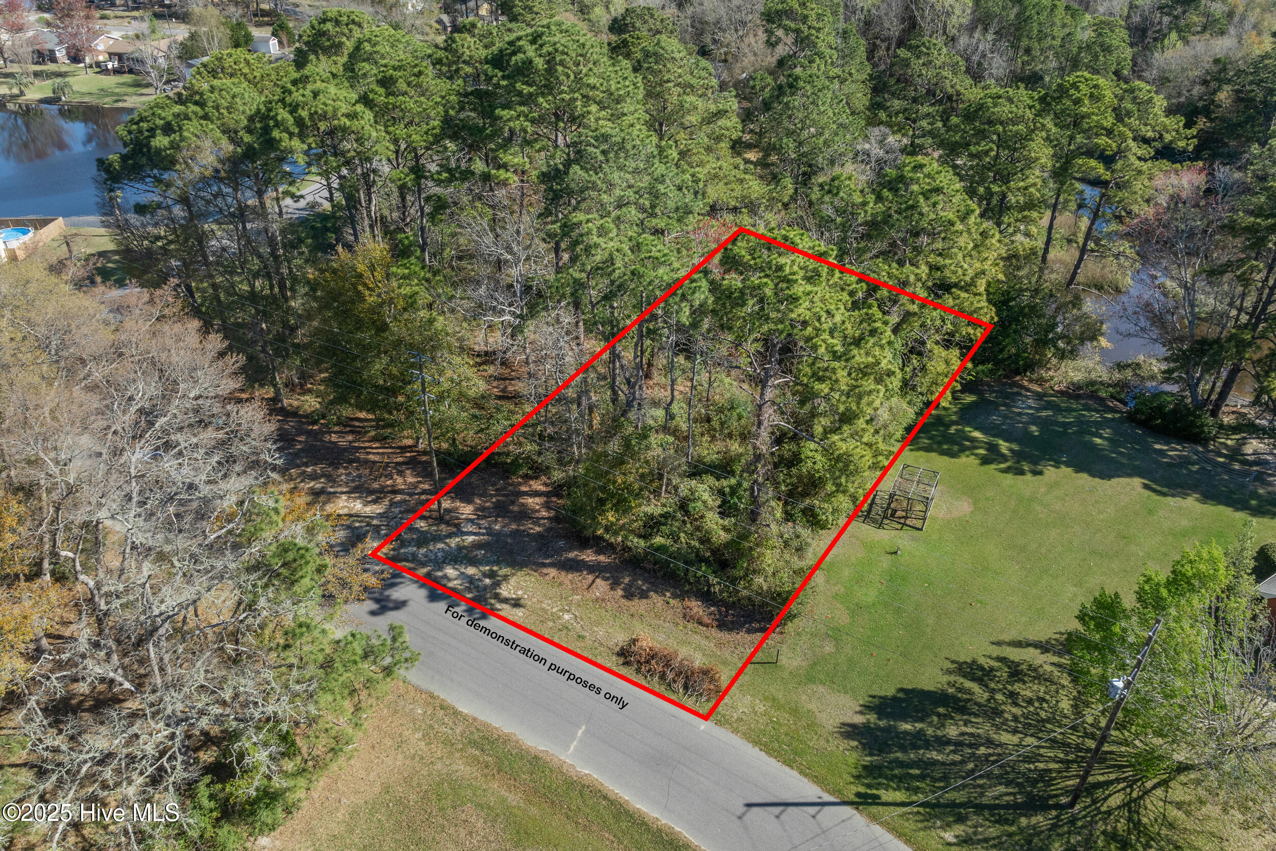 1111 River Drive Property Photo 8