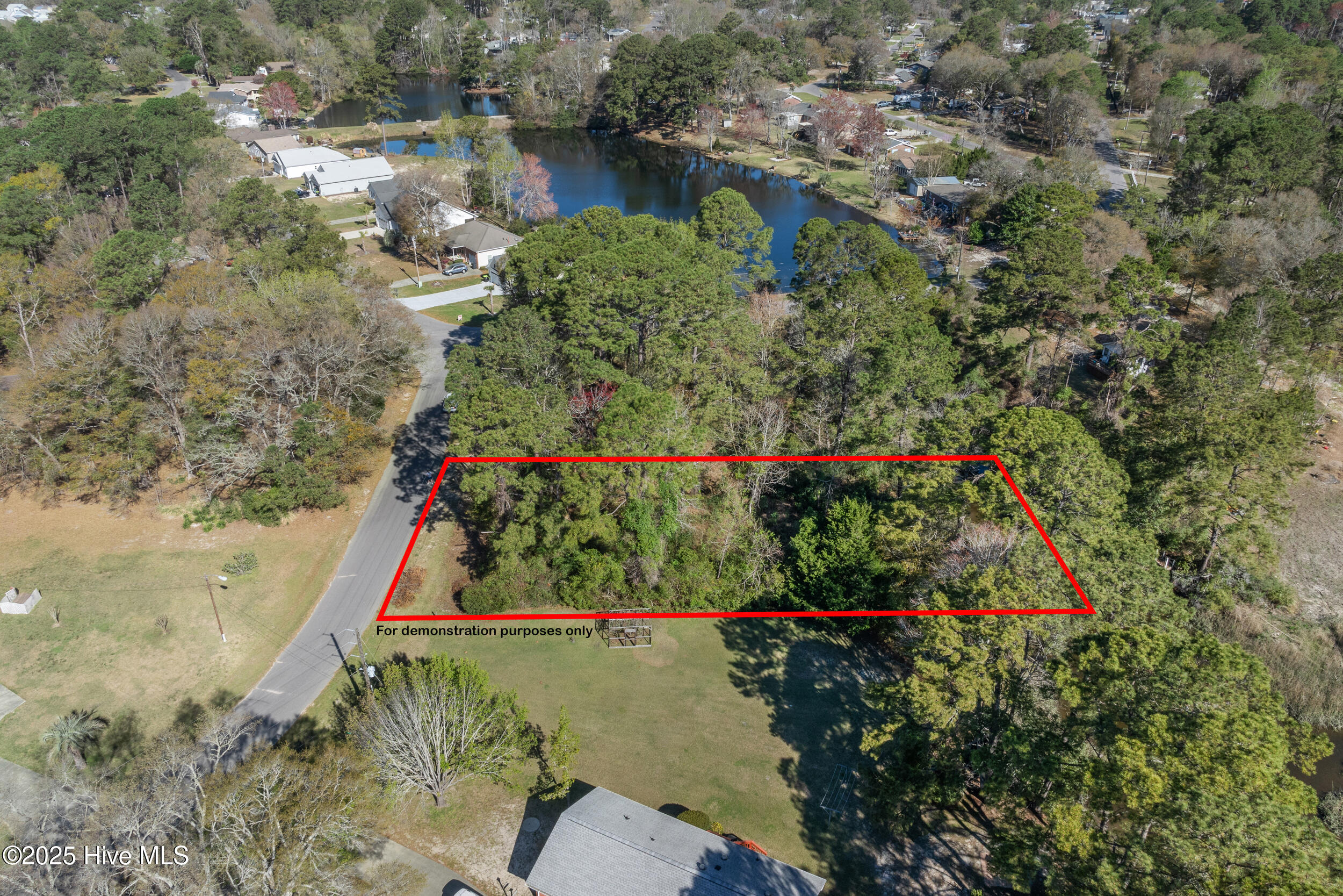 1111 River Drive Property Photo 9