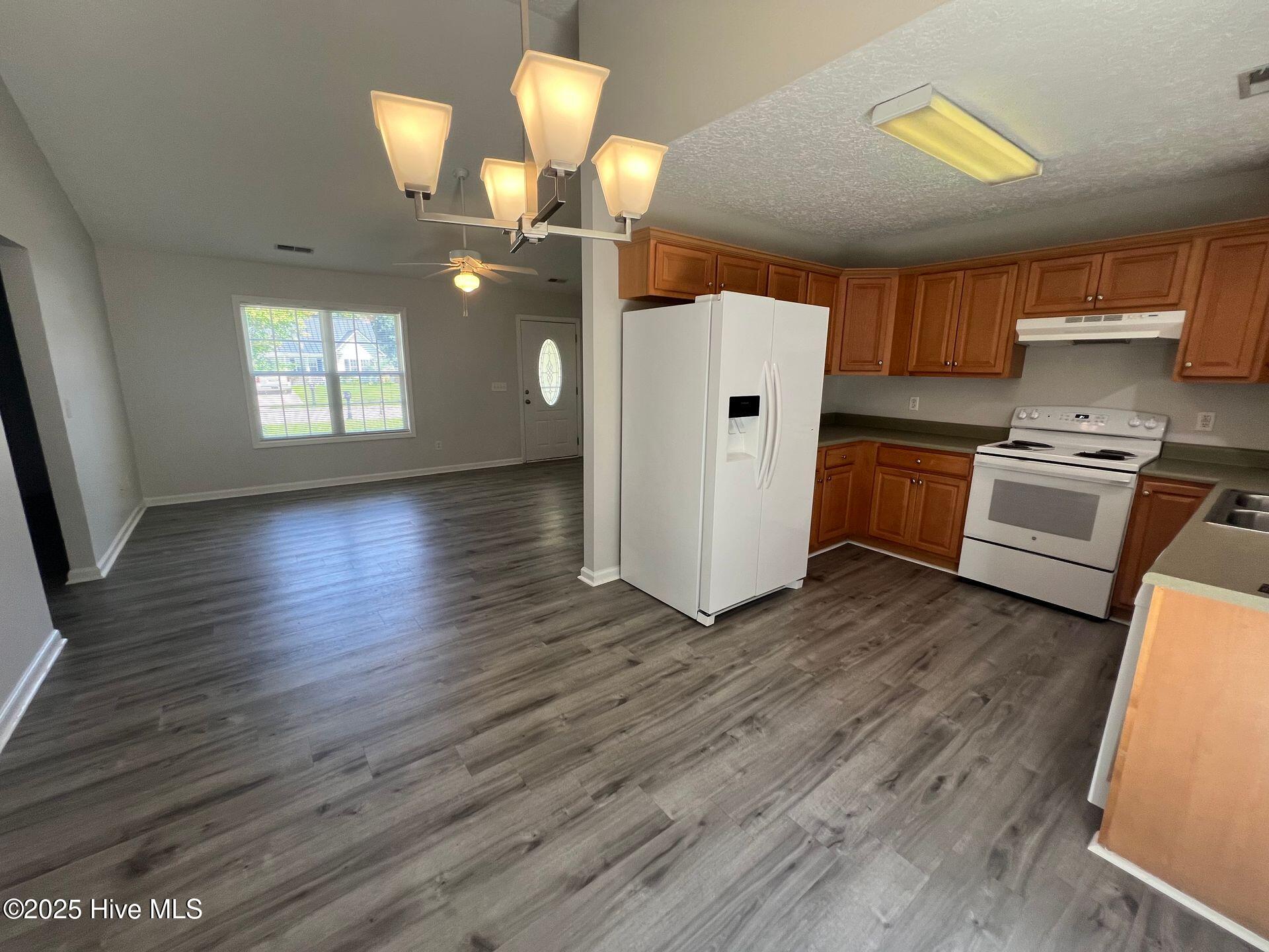 107 Butternut Circle Property Photo 7