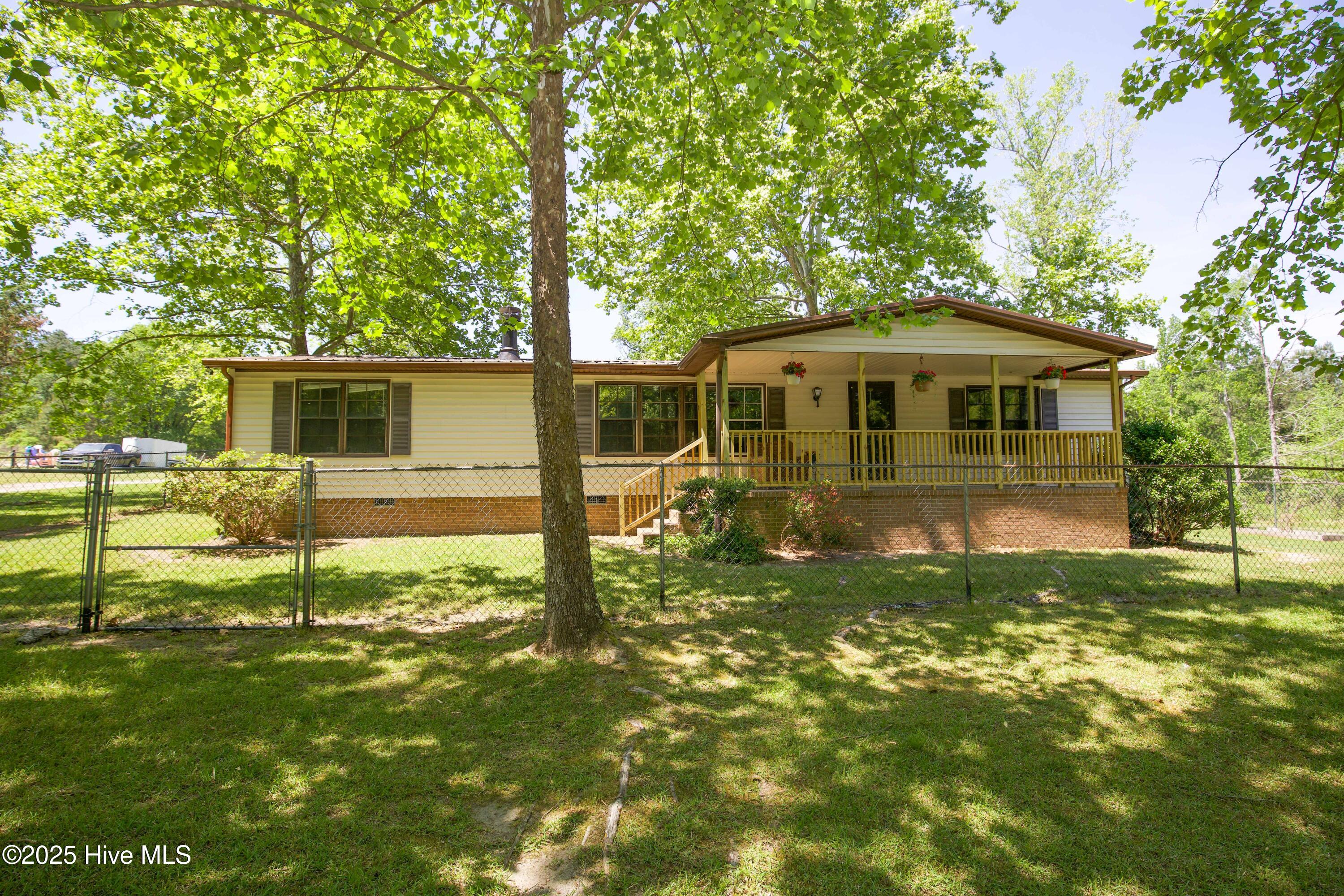 875 Pineywood Church Road Property Photo
