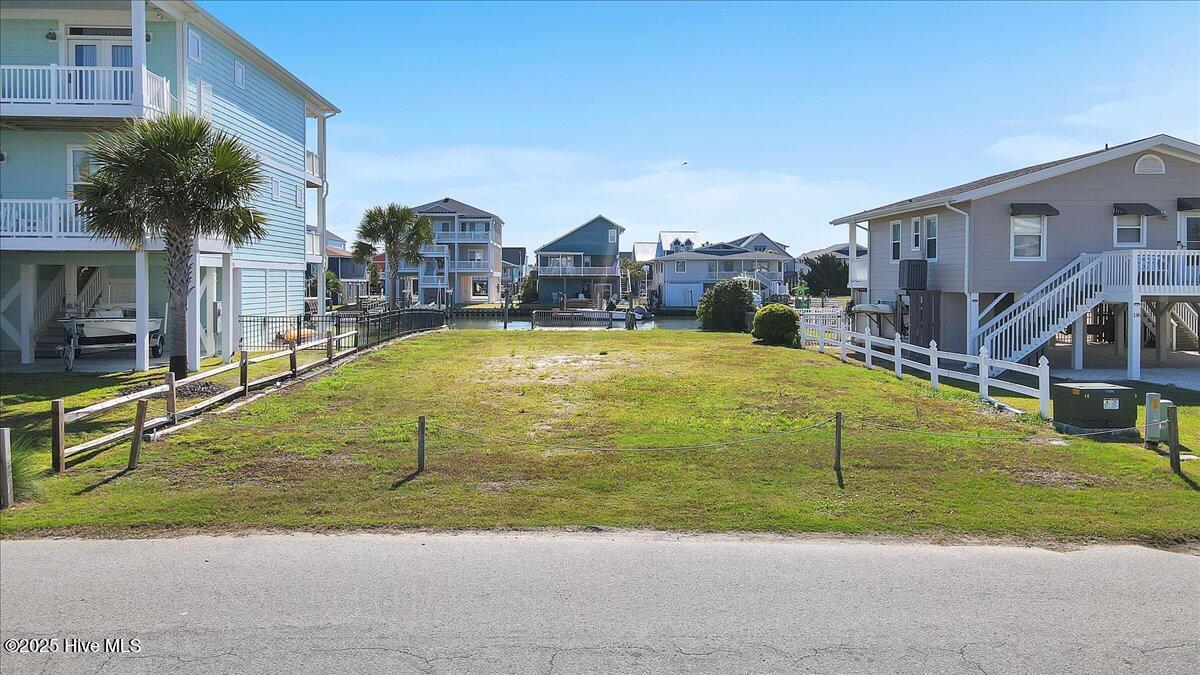 118 Charlotte Street Property Photo