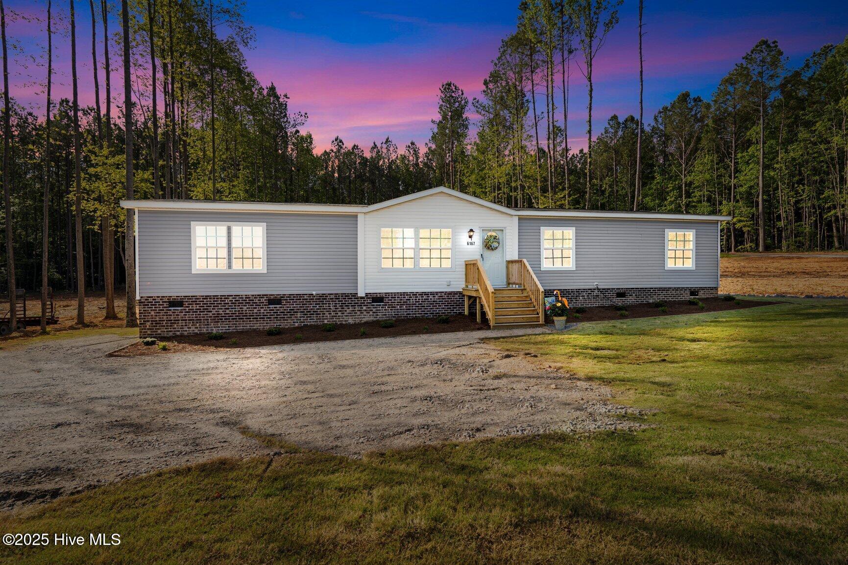 6167 Taylors Gin Road